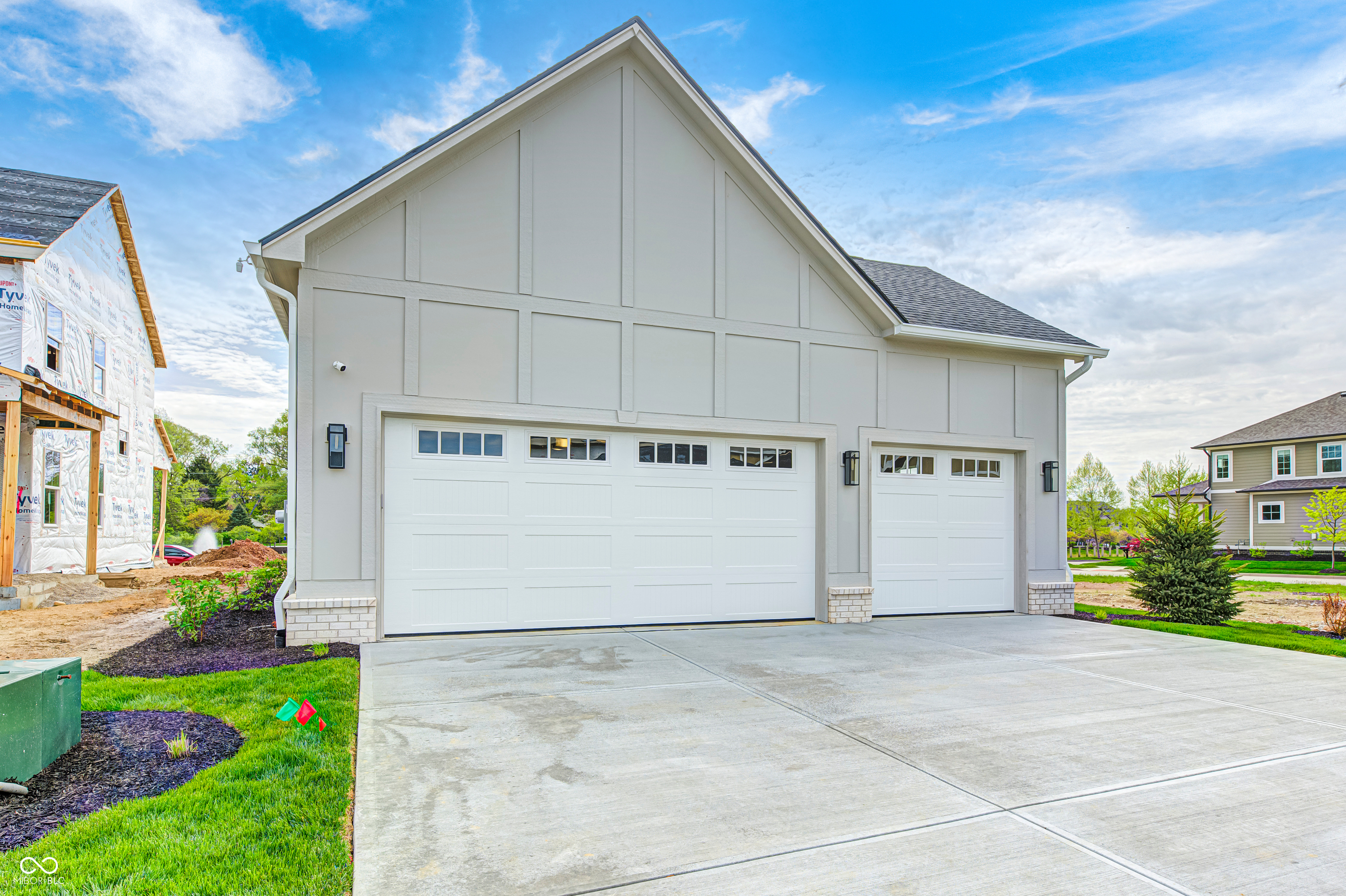 9868 Morningstar Lane