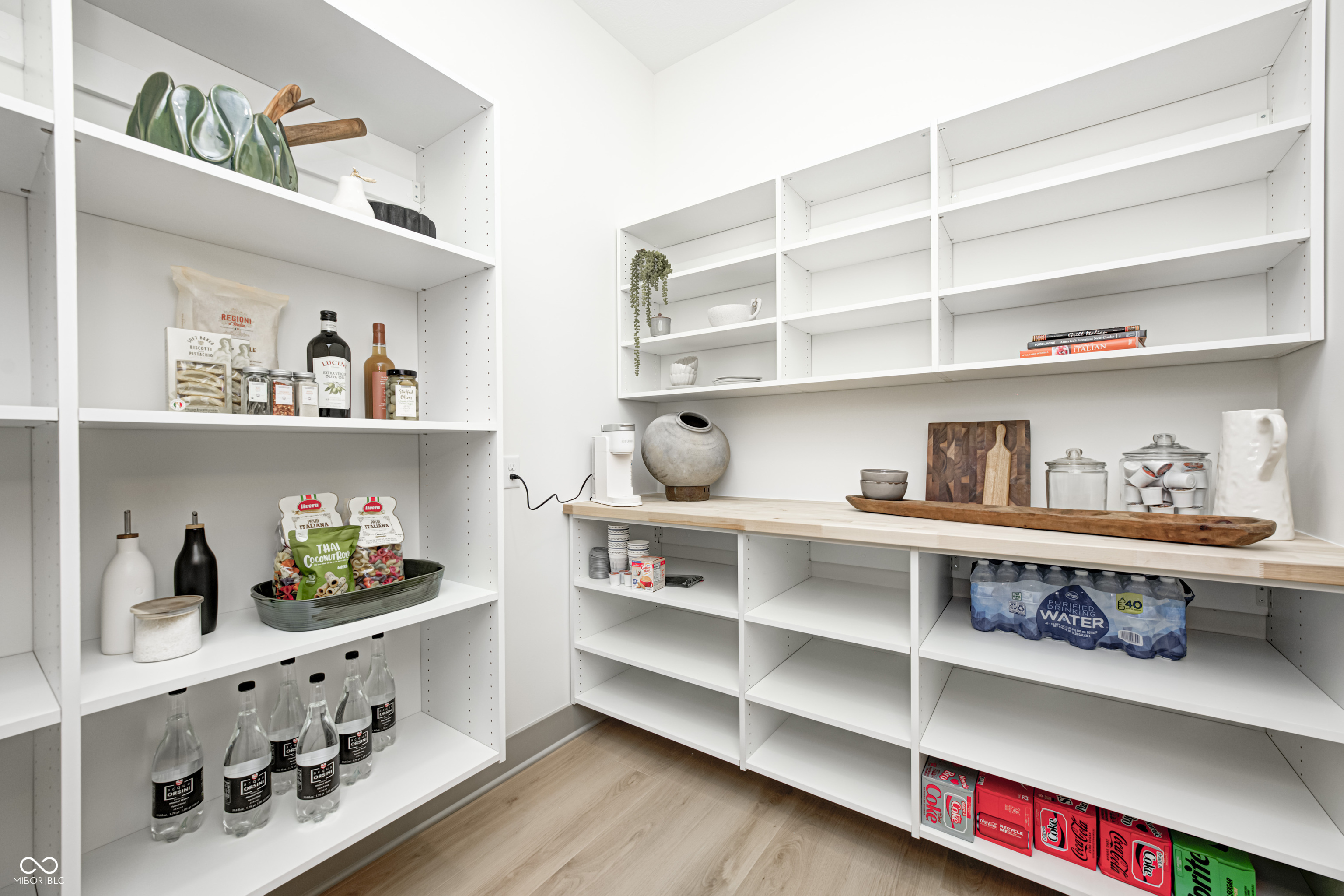 9868 Morningstar Lane