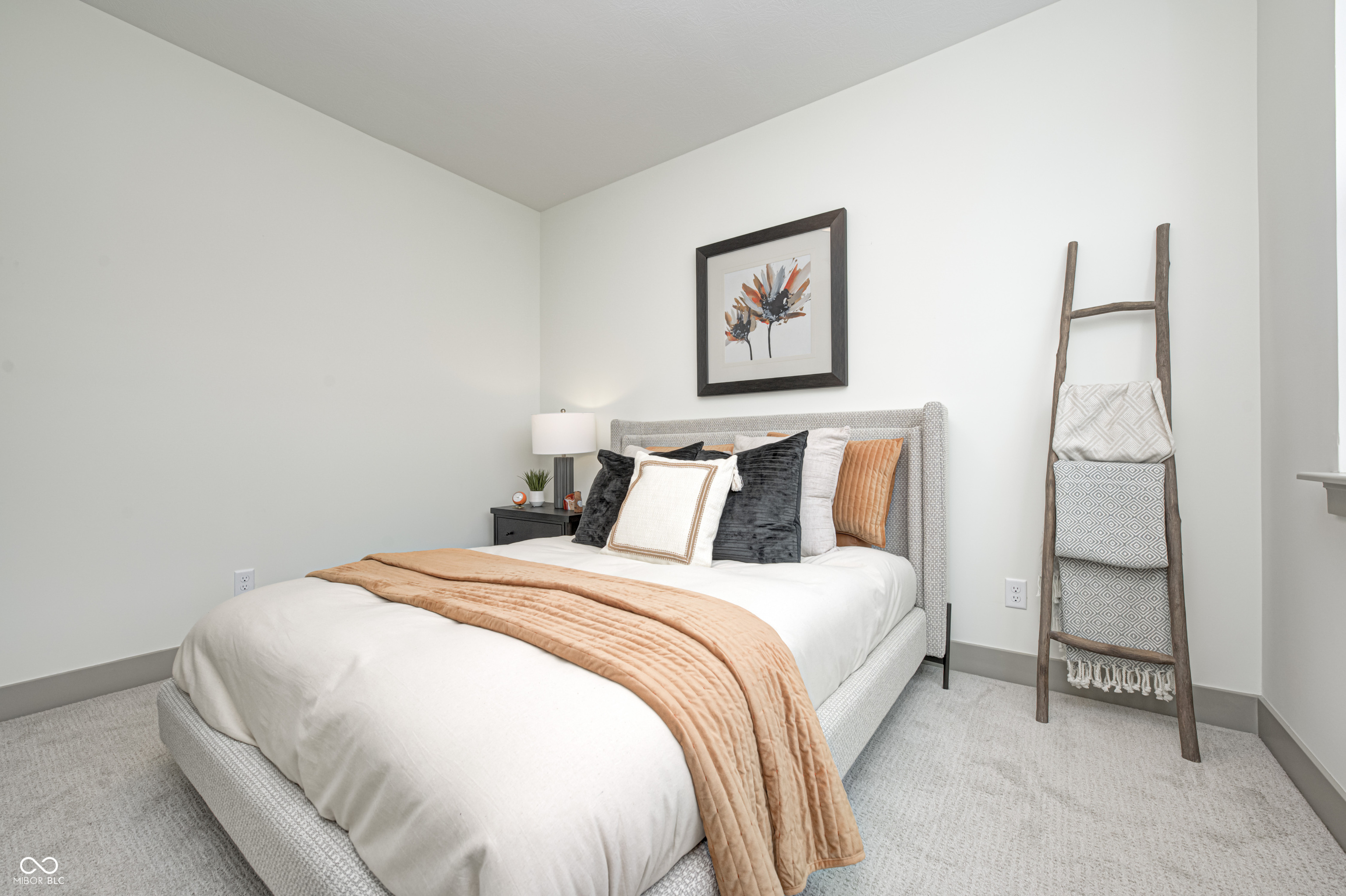 9868 Morningstar Lane