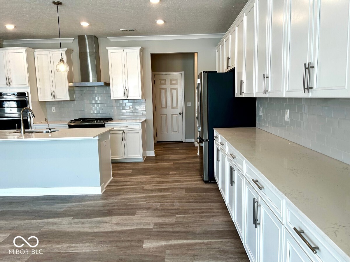 11940 Springtide Lane