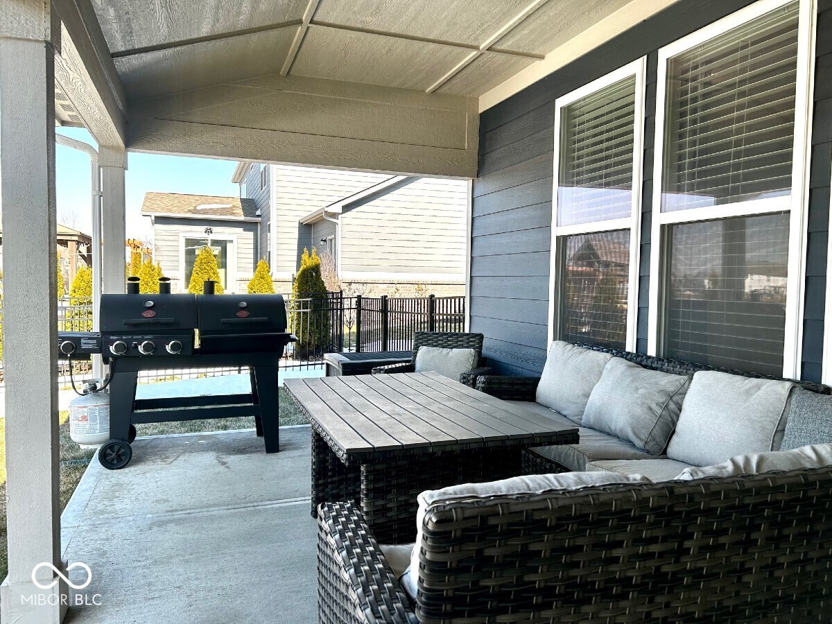 11940 Springtide Lane