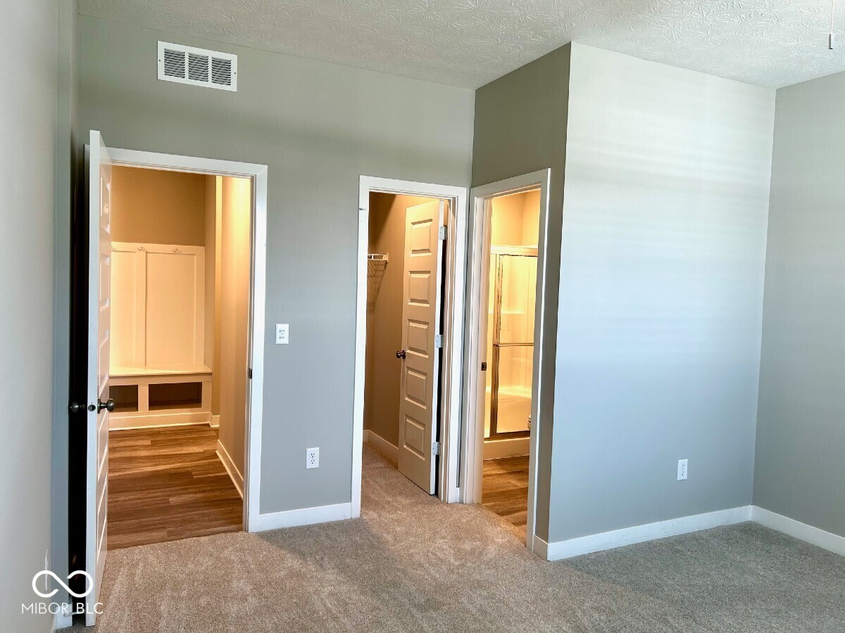 11940 Springtide Lane