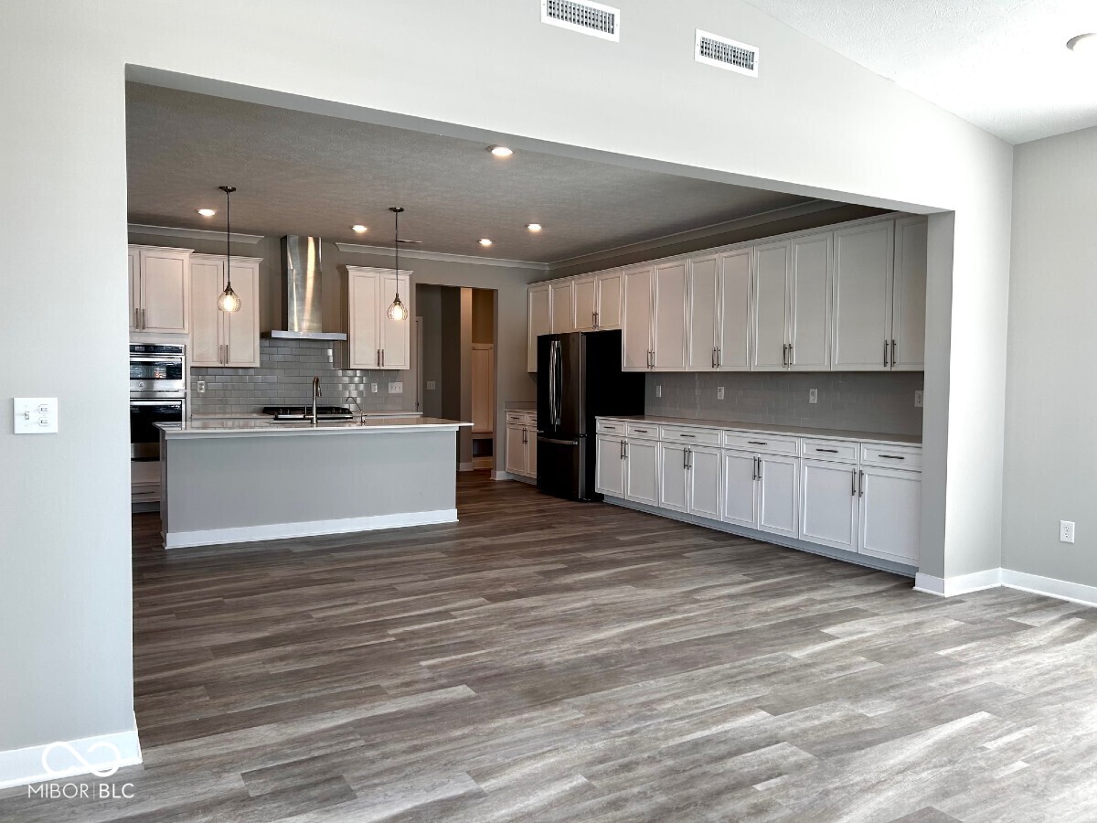 11940 Springtide Lane