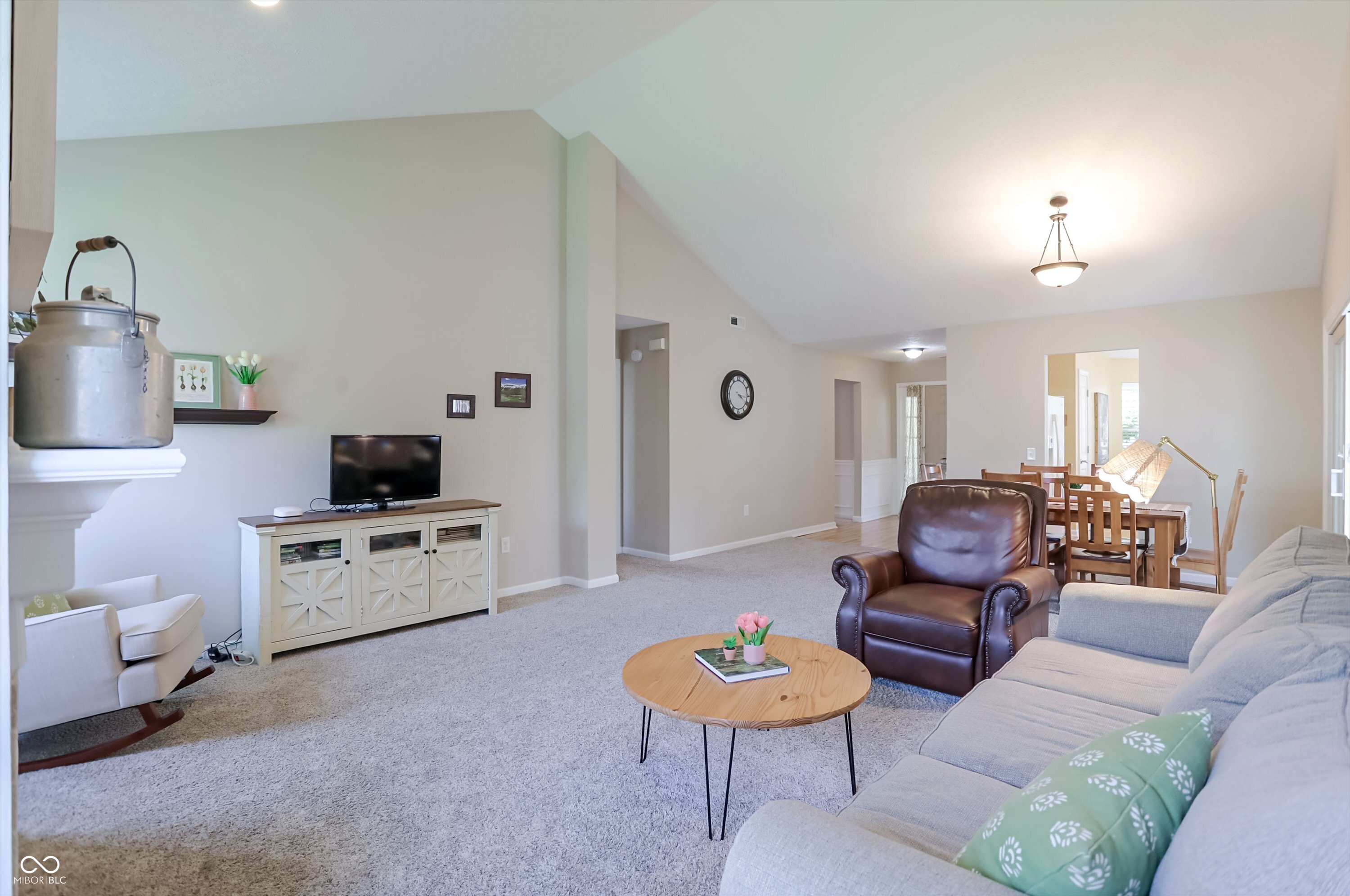 2986 Weatherstone Drive