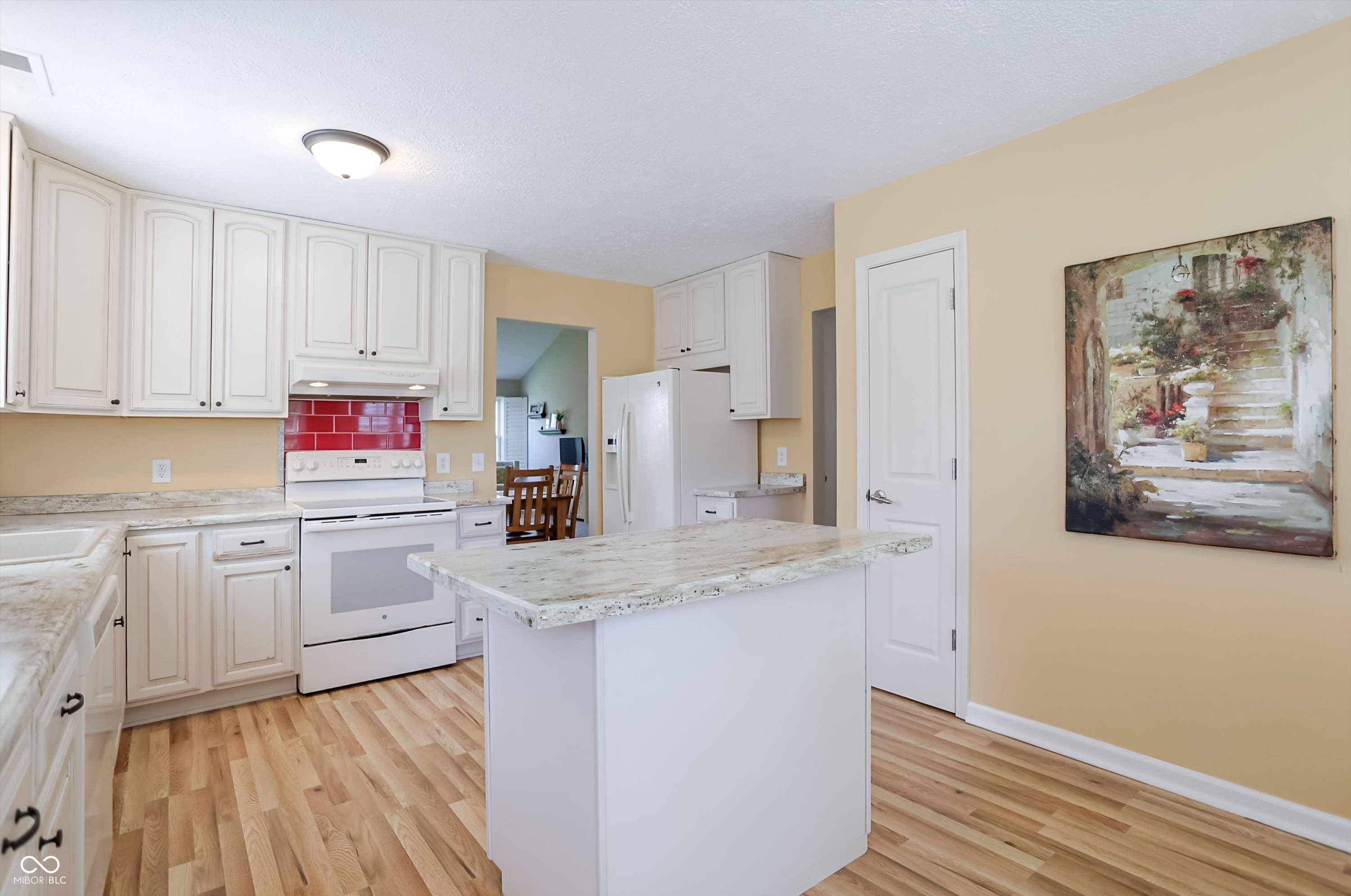 2986 Weatherstone Drive