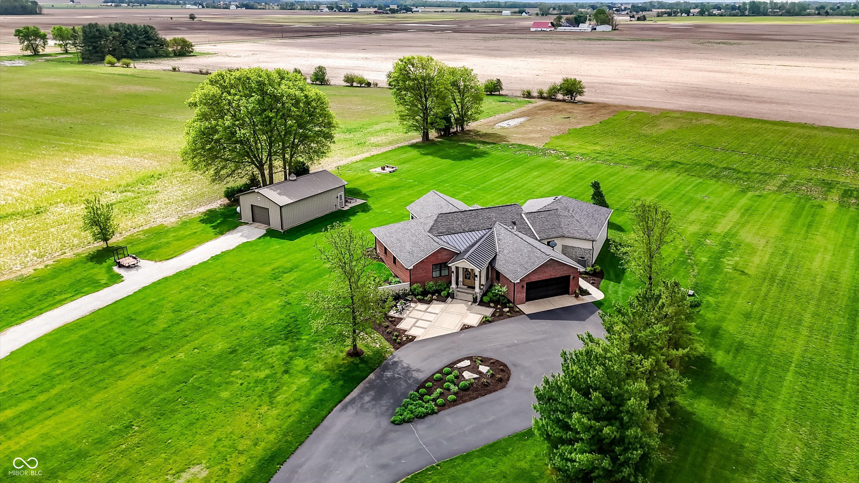 4075 E State Road 44