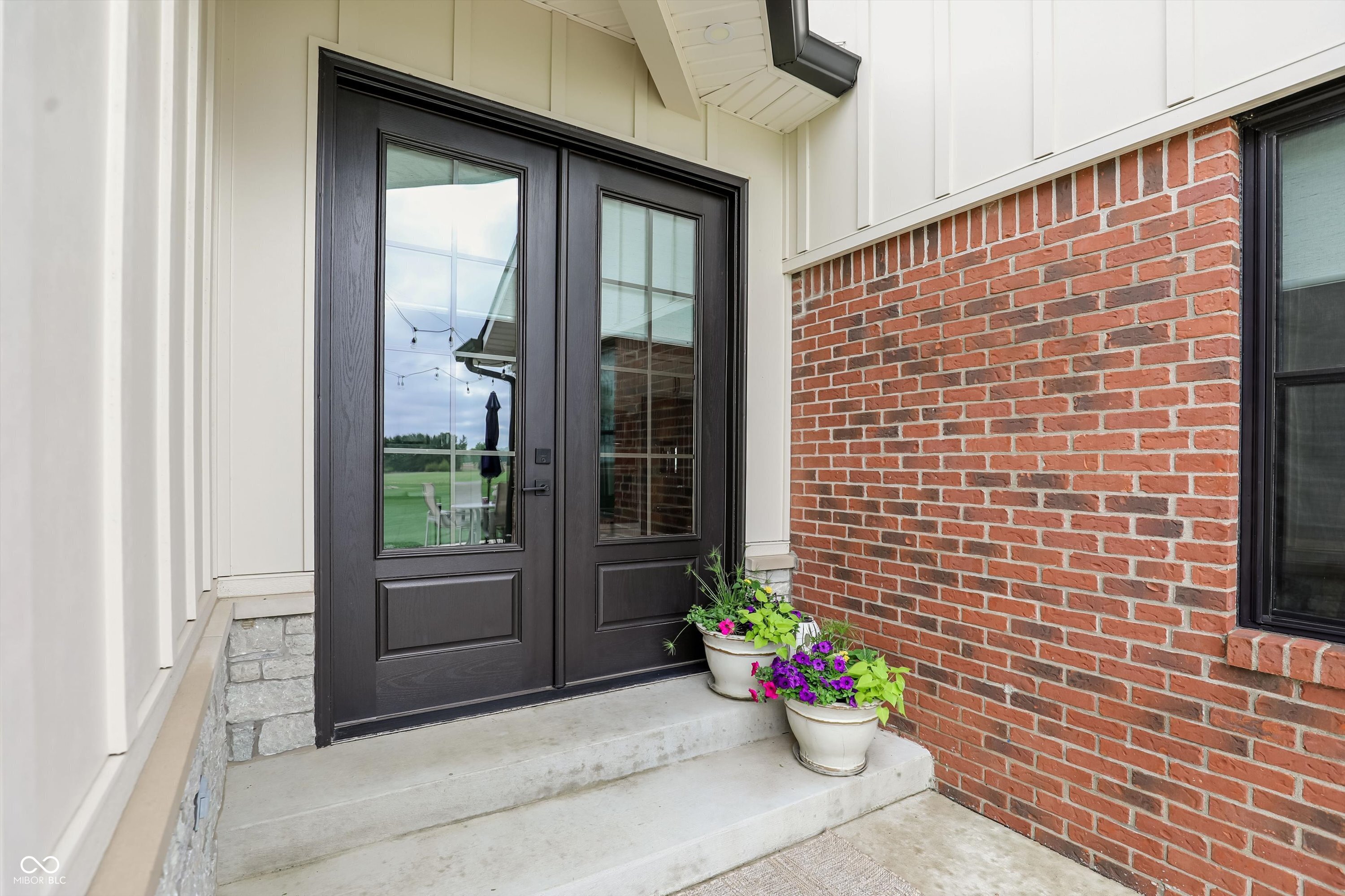 4075 E State Road 44