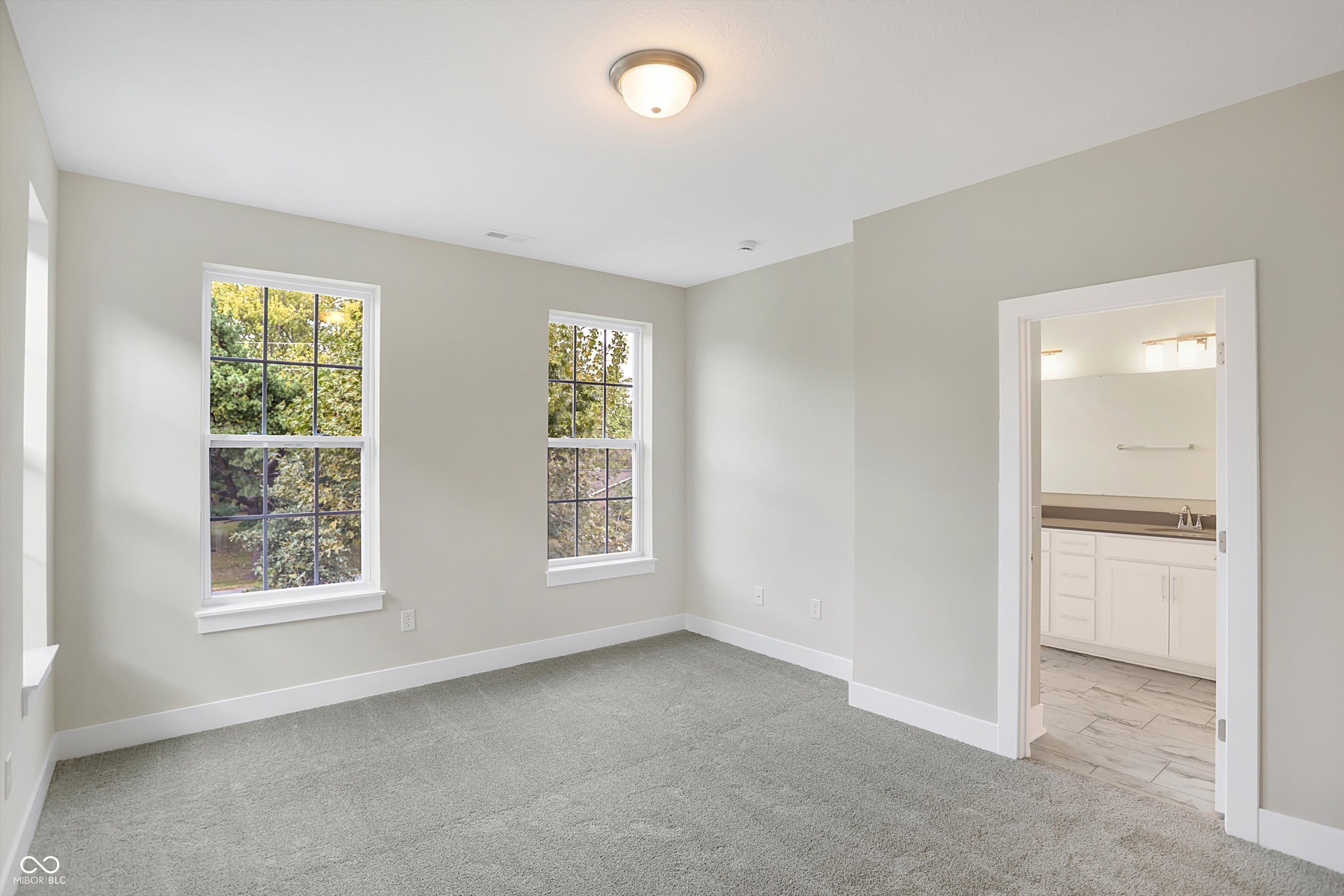 526 Gilder Drive