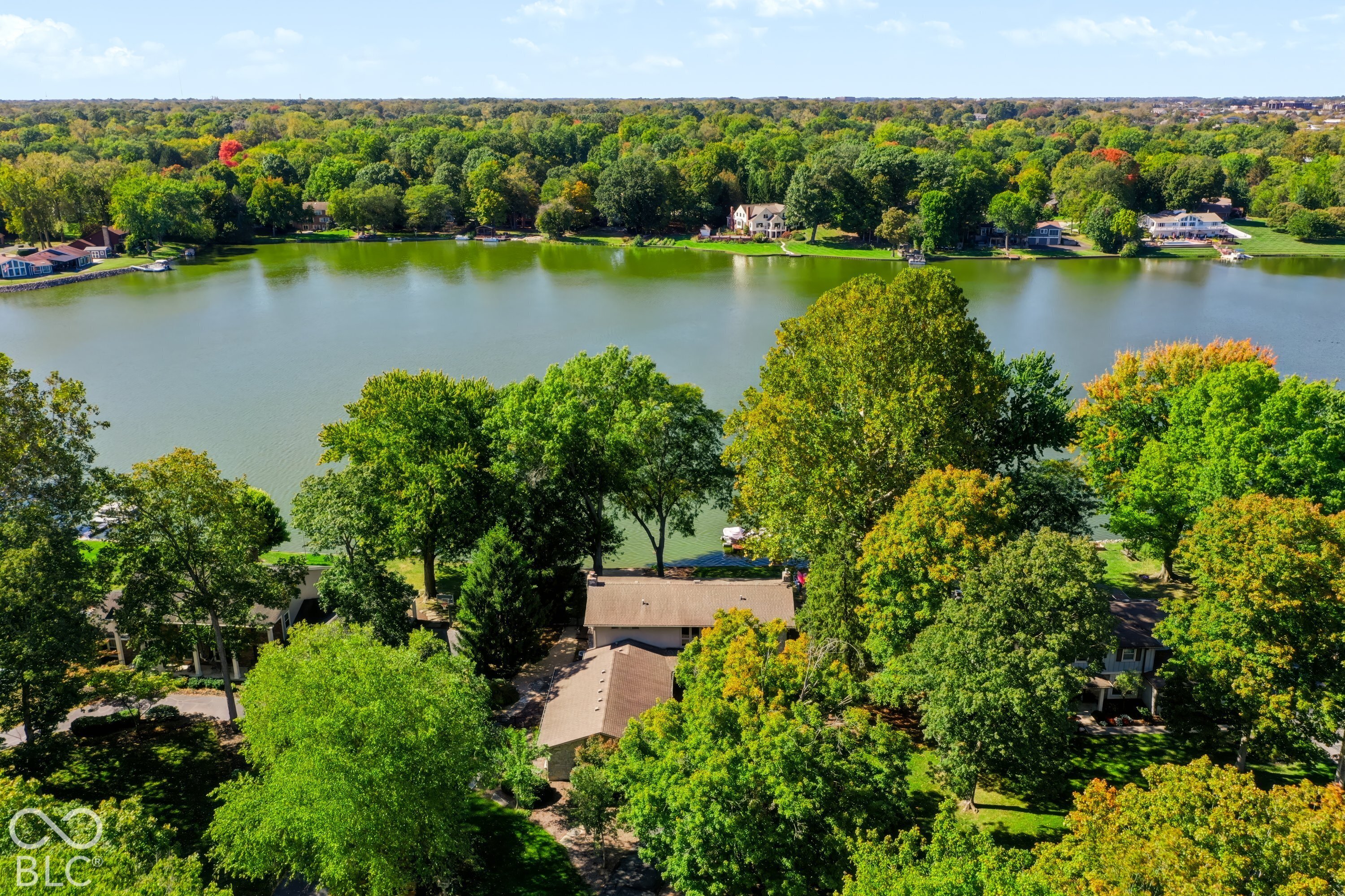 11122 E Lakeshore Drive