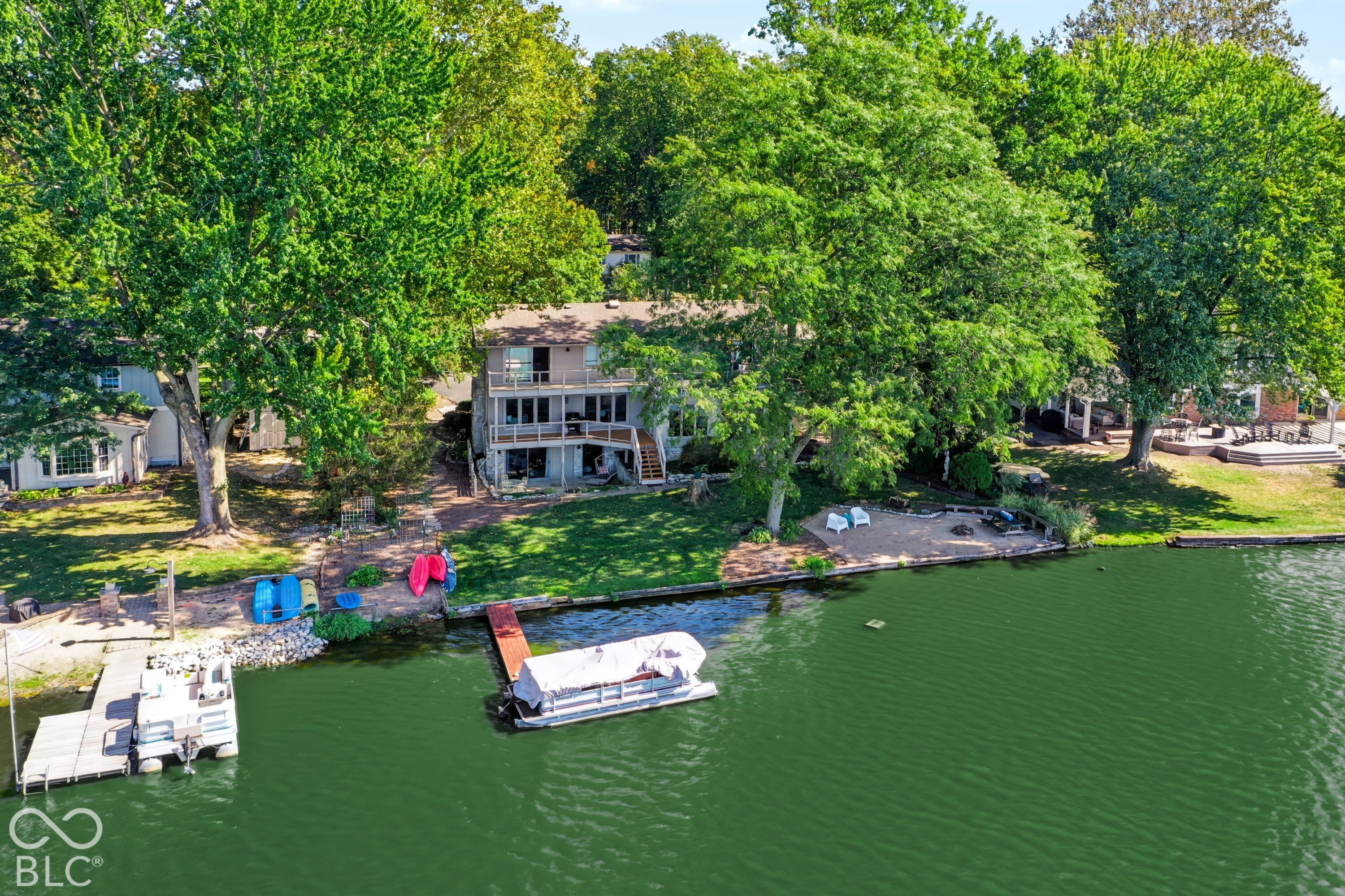 11122 E Lakeshore Drive