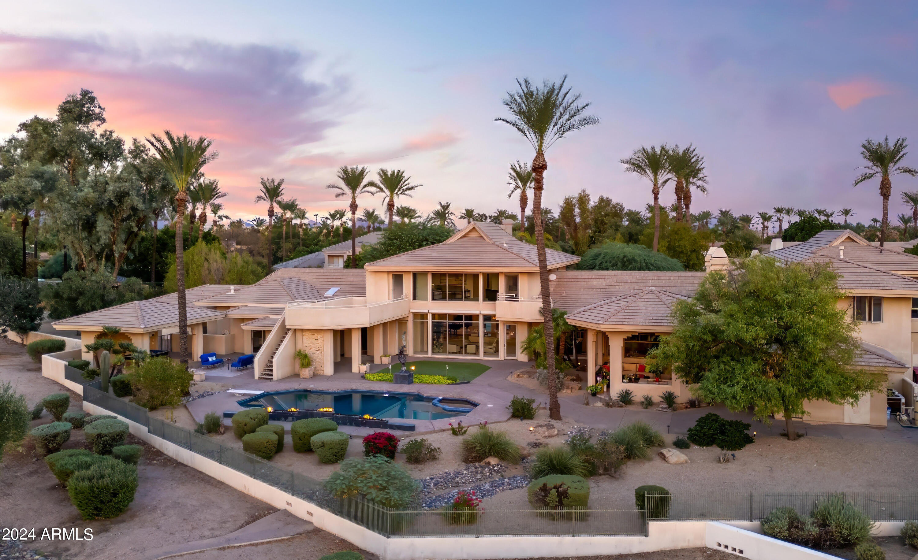 7780 E VAQUERO Drive