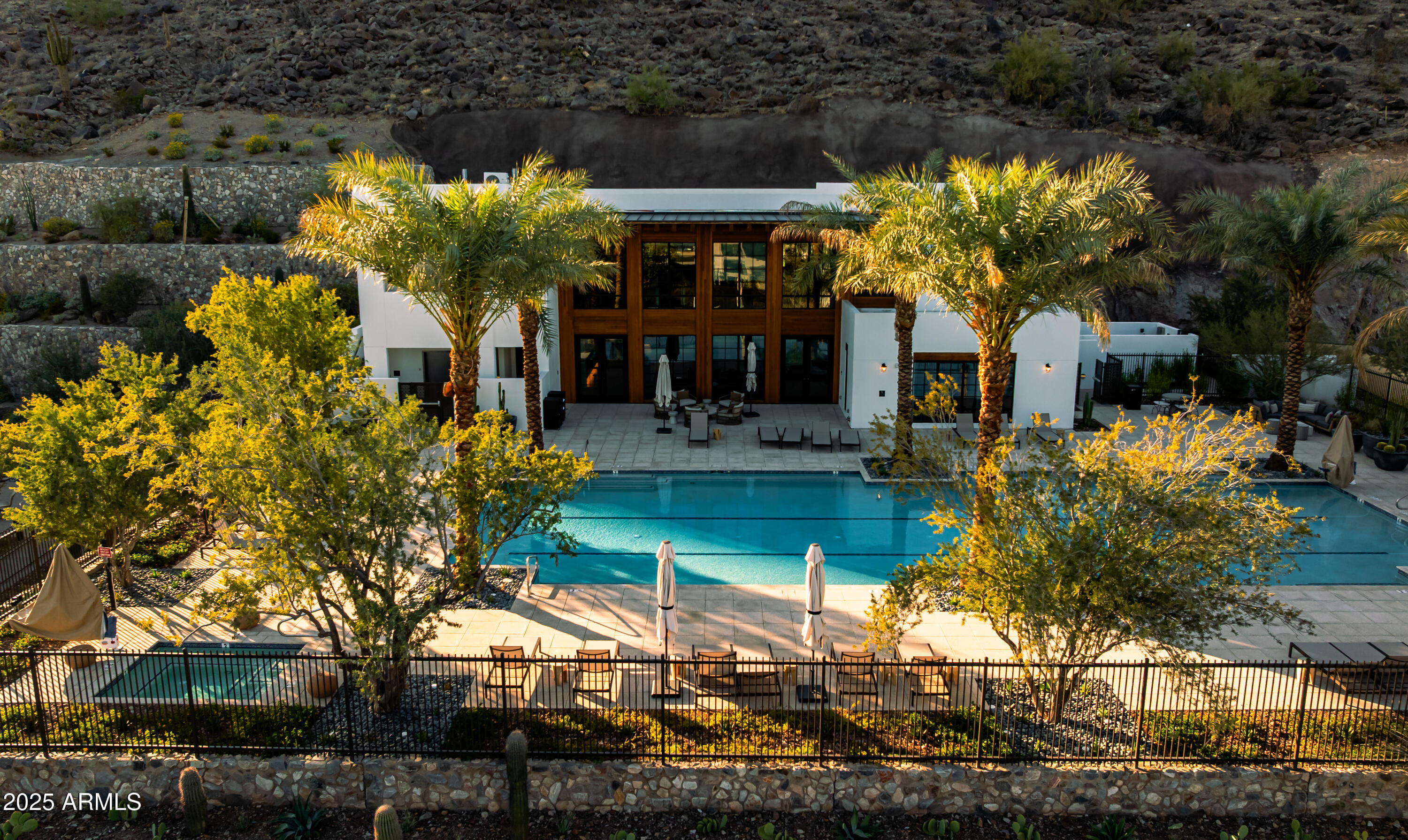 5000 N Camelback Ridge Road, 410