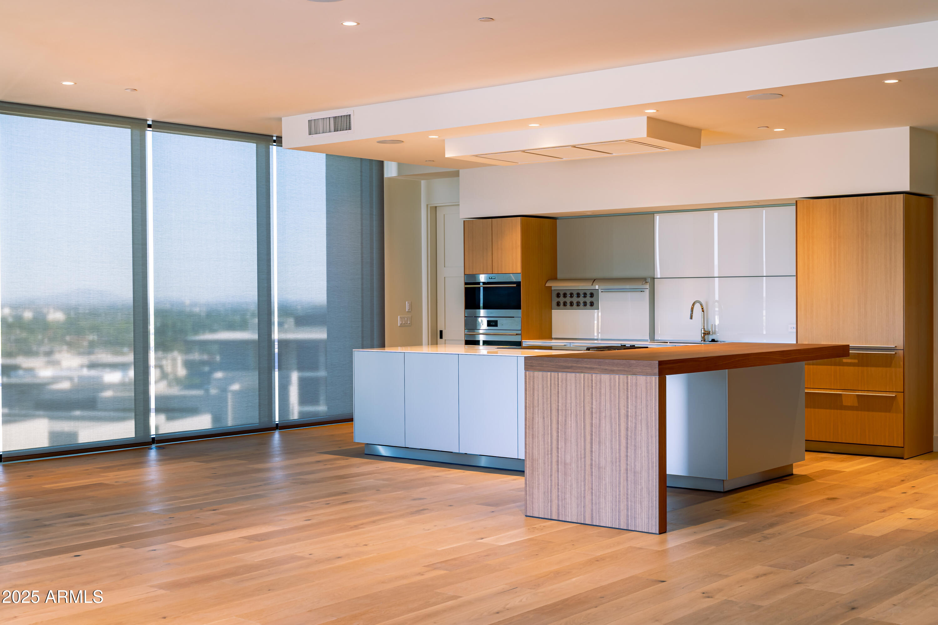 5000 N Camelback Ridge Road, 410