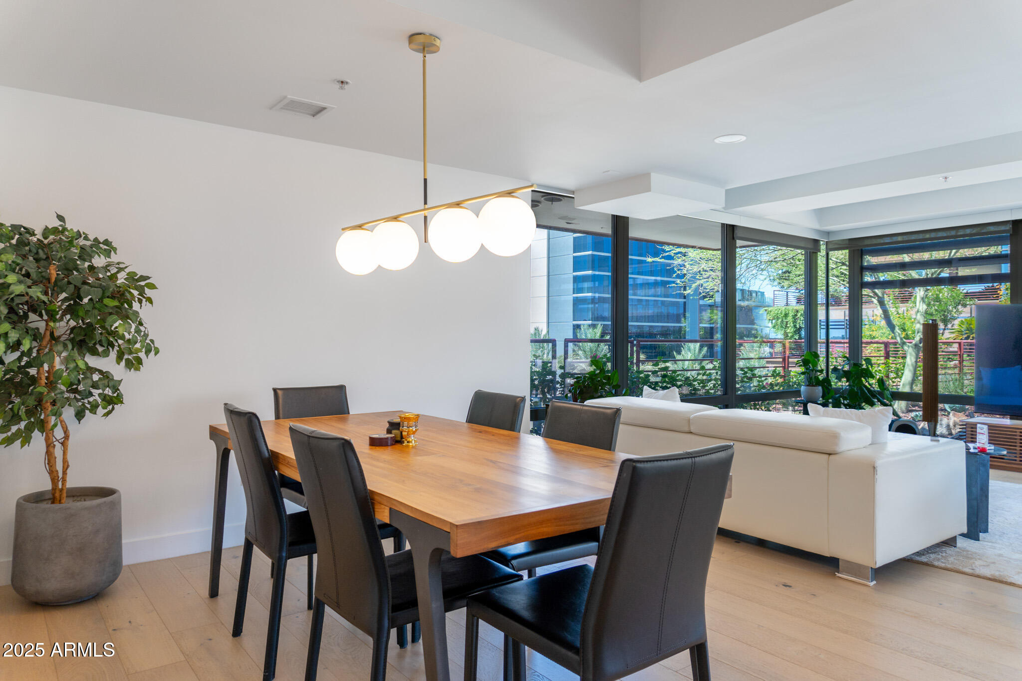 7147 E RANCHO VISTA Drive, 6002