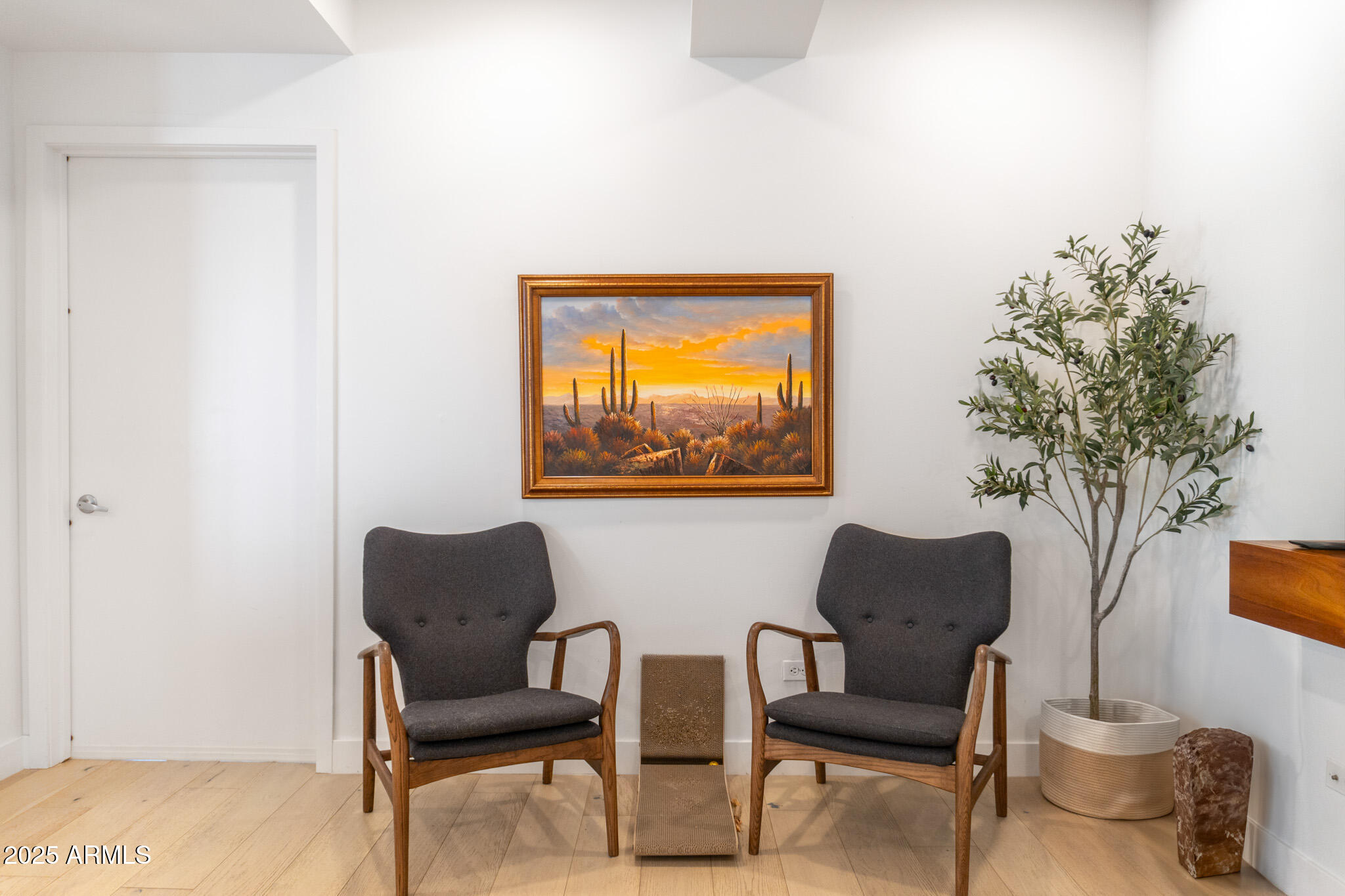 7147 E RANCHO VISTA Drive, 6002