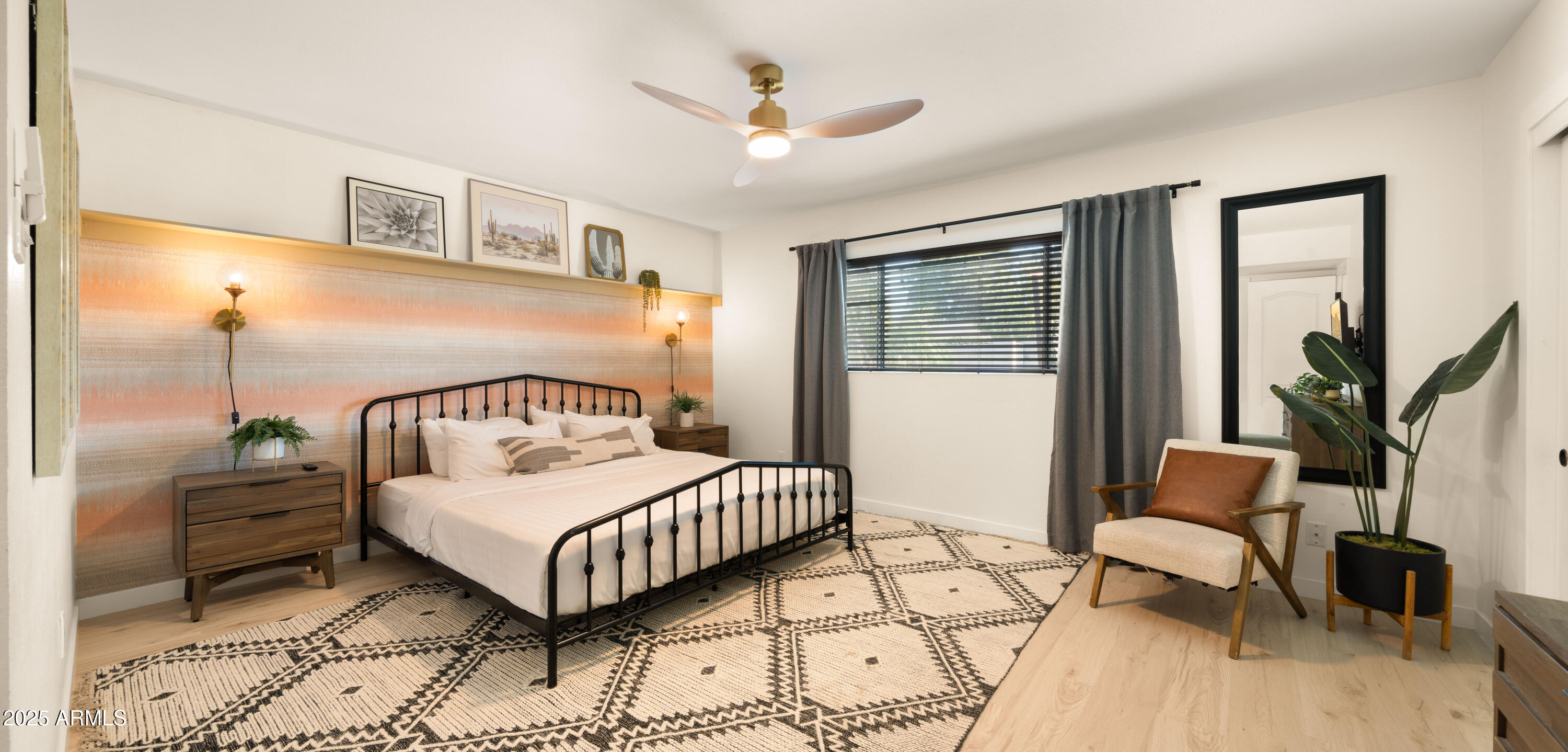 8701 E COLUMBUS Avenue