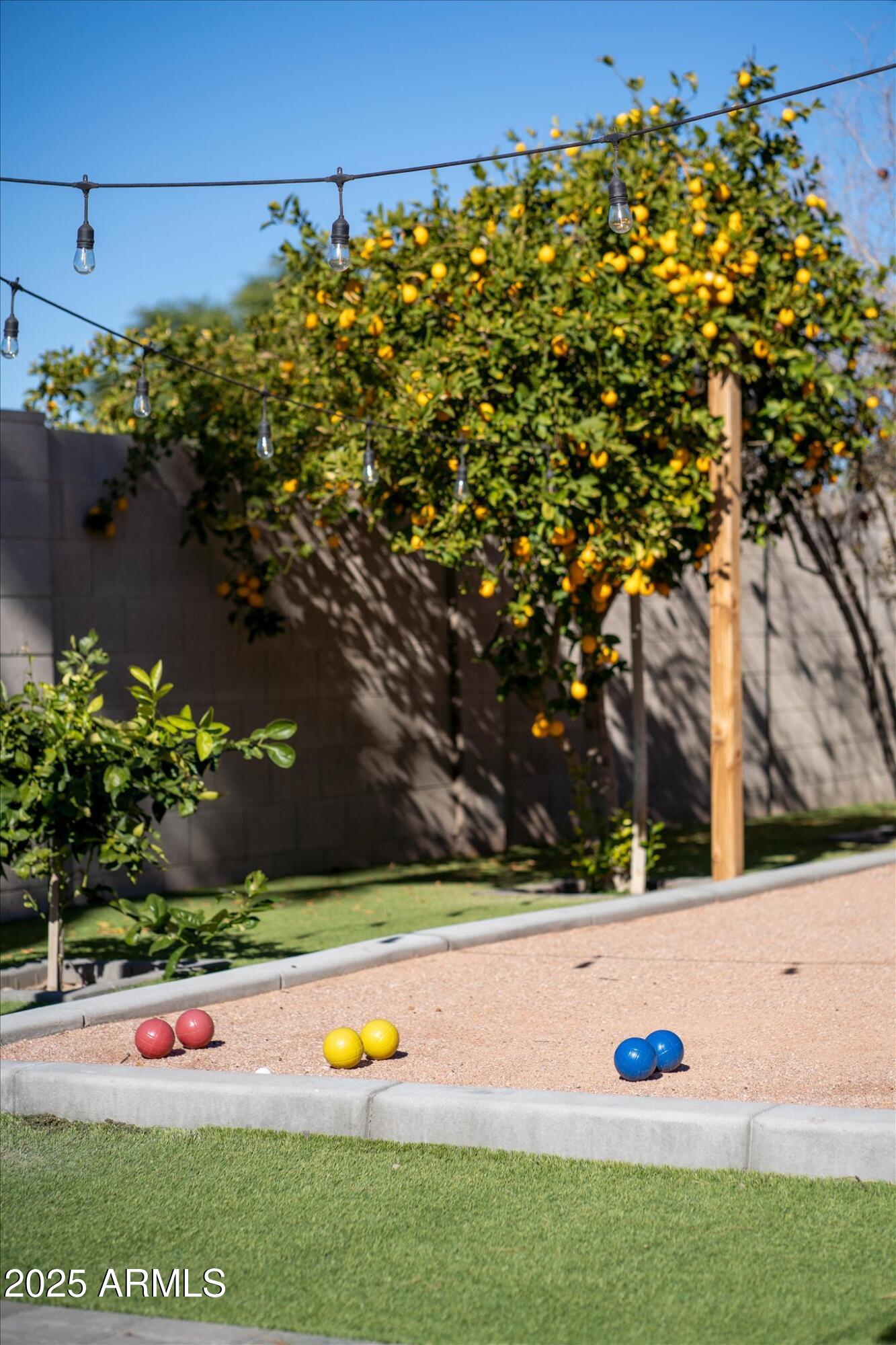 8701 E COLUMBUS Avenue