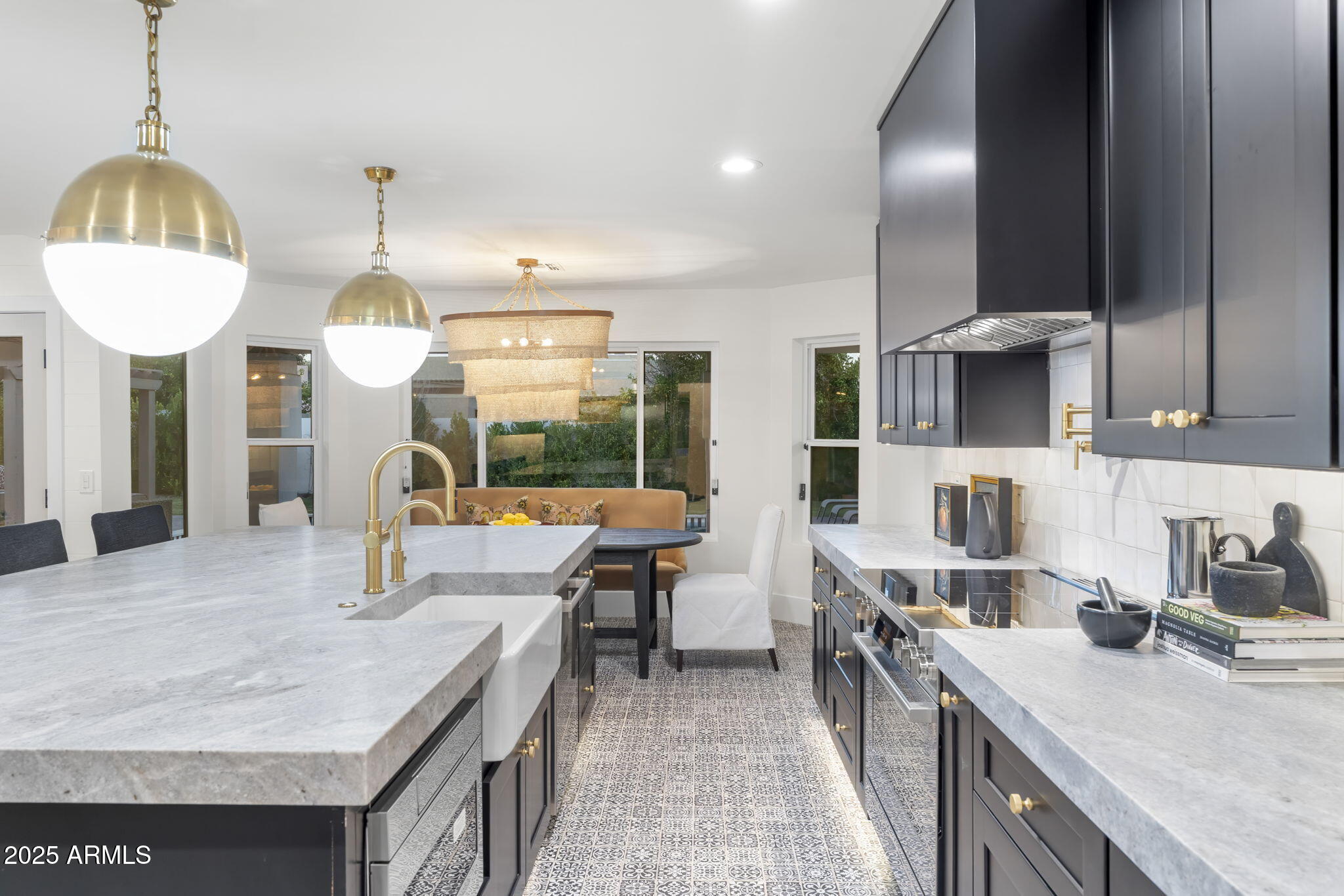 8014 E Del Tesoro Drive