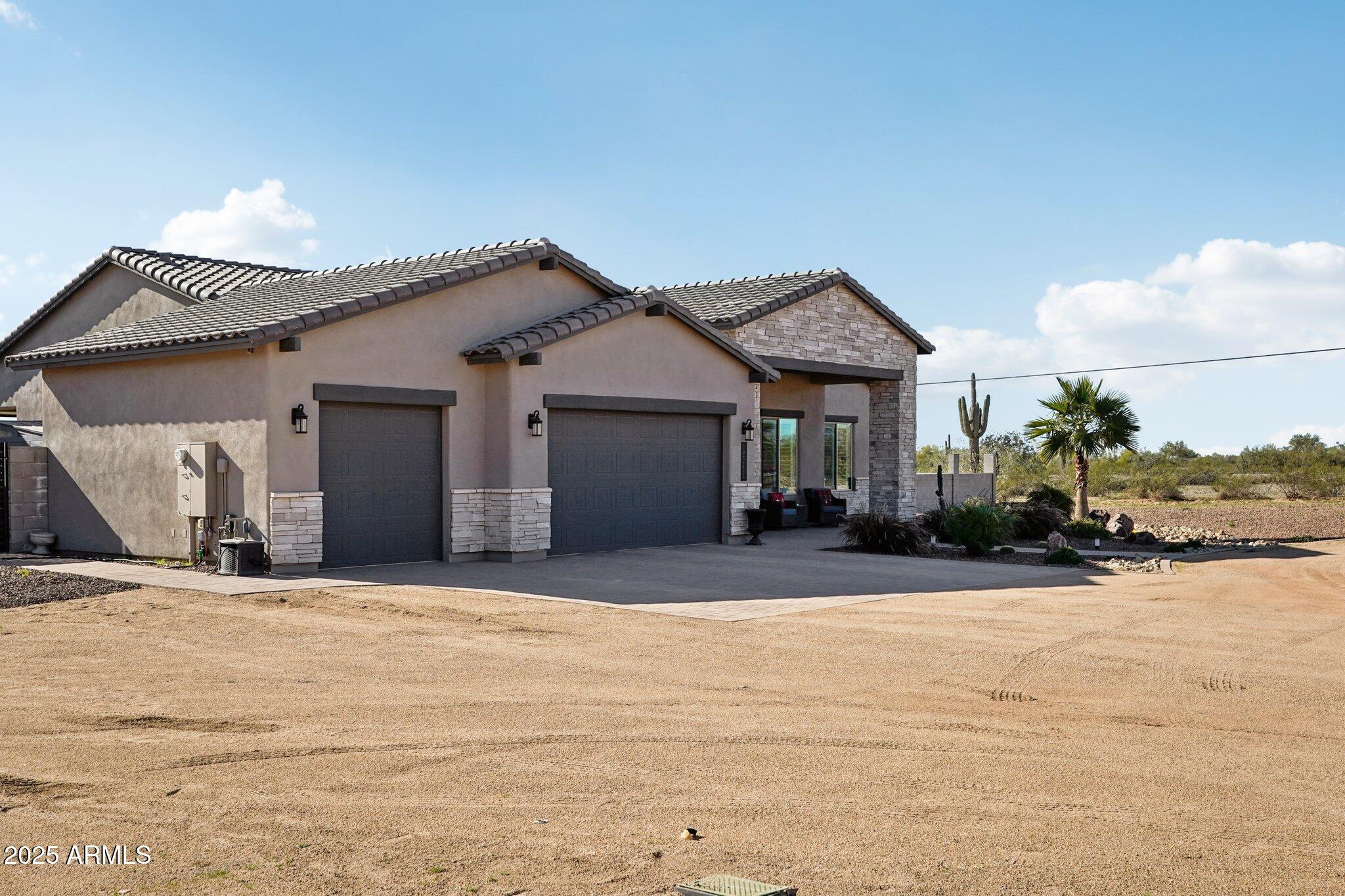 15433 W PINNACLE VISTA Road