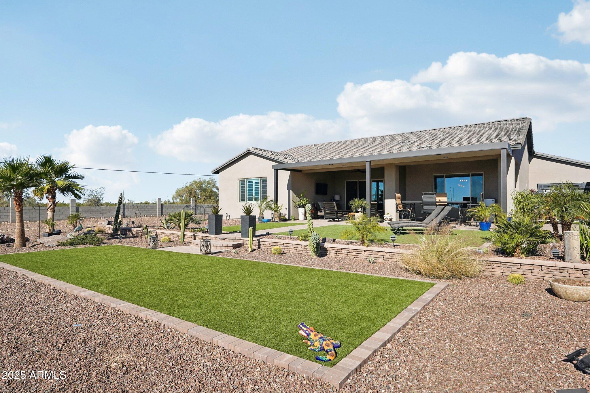 15433 W PINNACLE VISTA Road