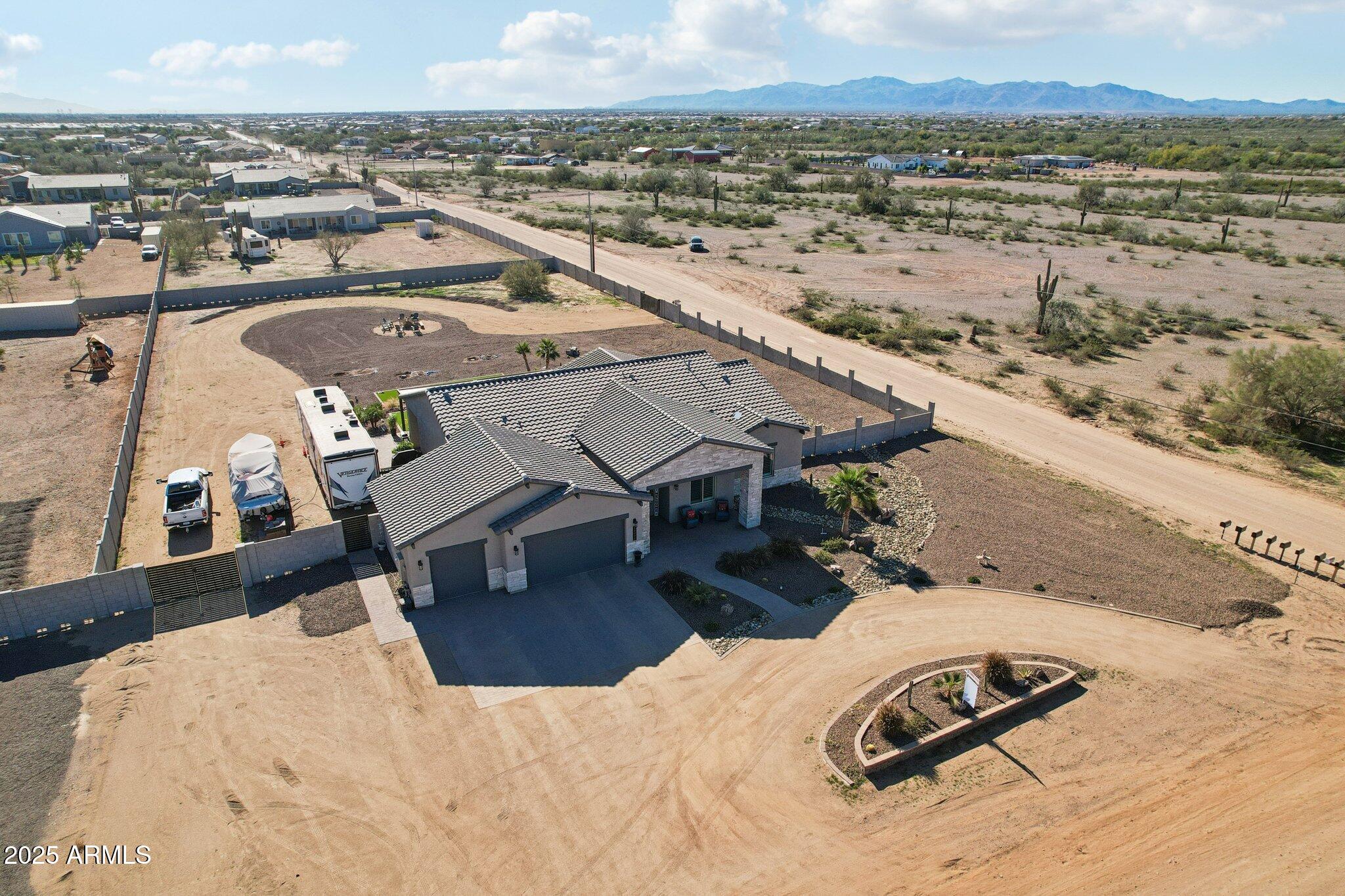 15433 W PINNACLE VISTA Road