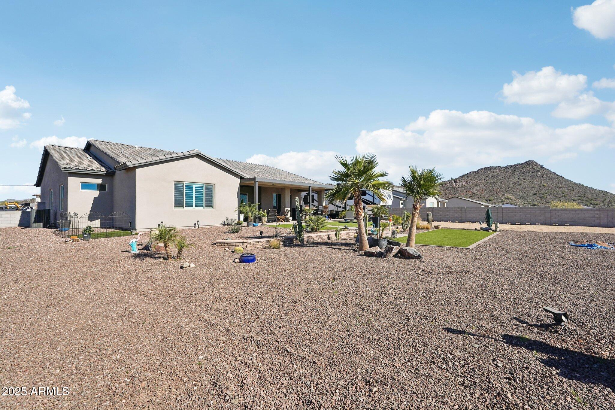 15433 W PINNACLE VISTA Road