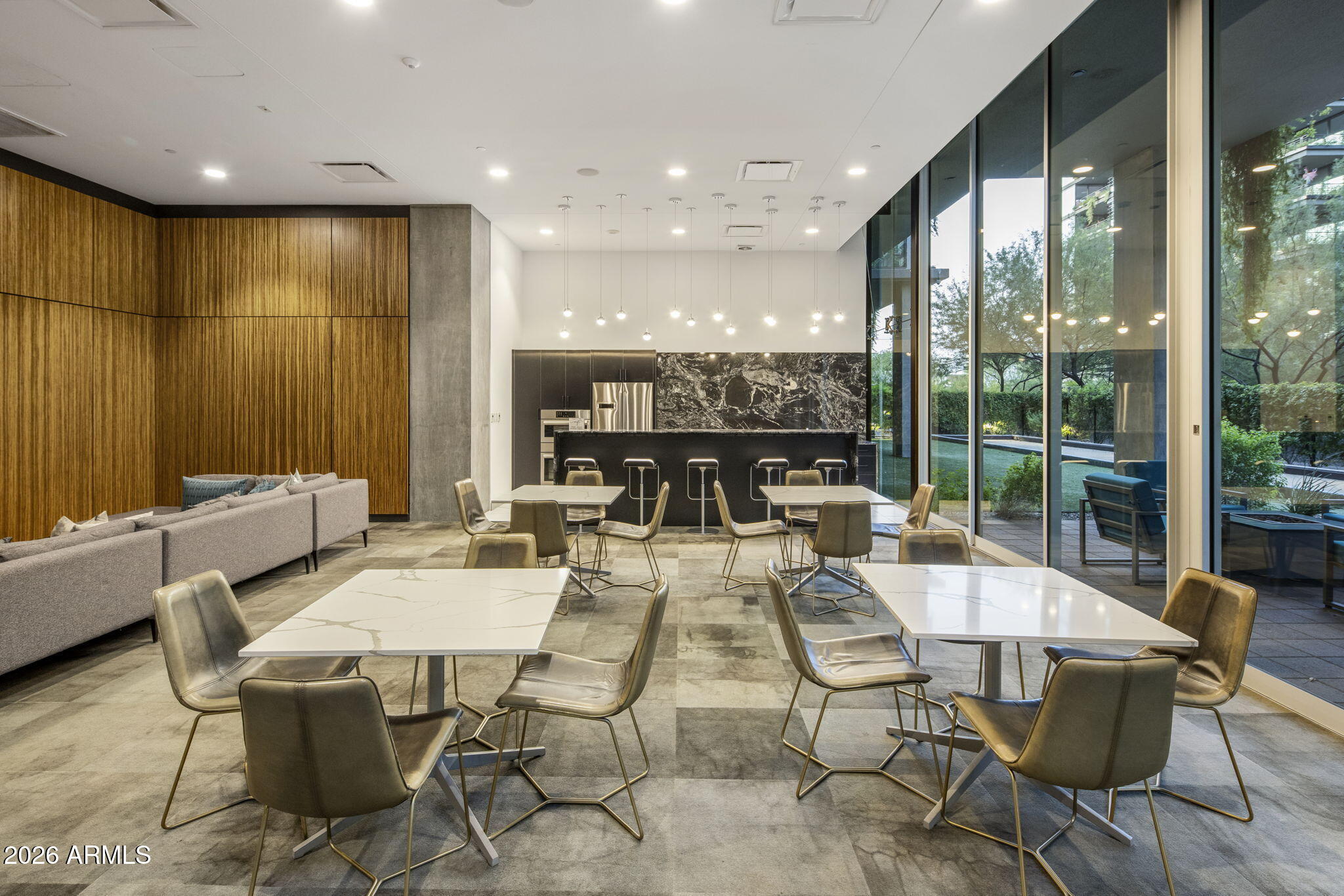 7120 E KIERLAND Boulevard 901