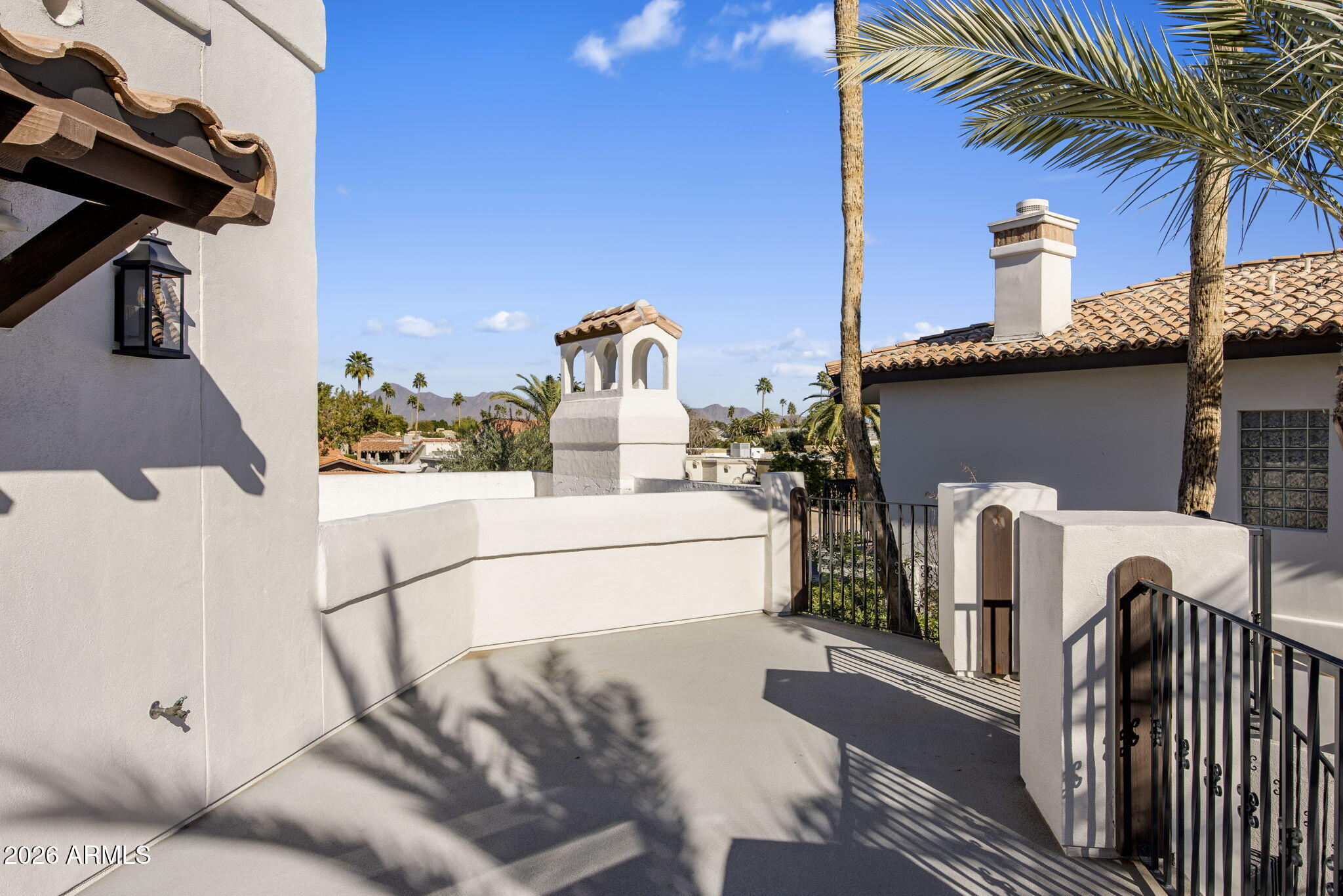 8127 E DEL CAPITAN Drive