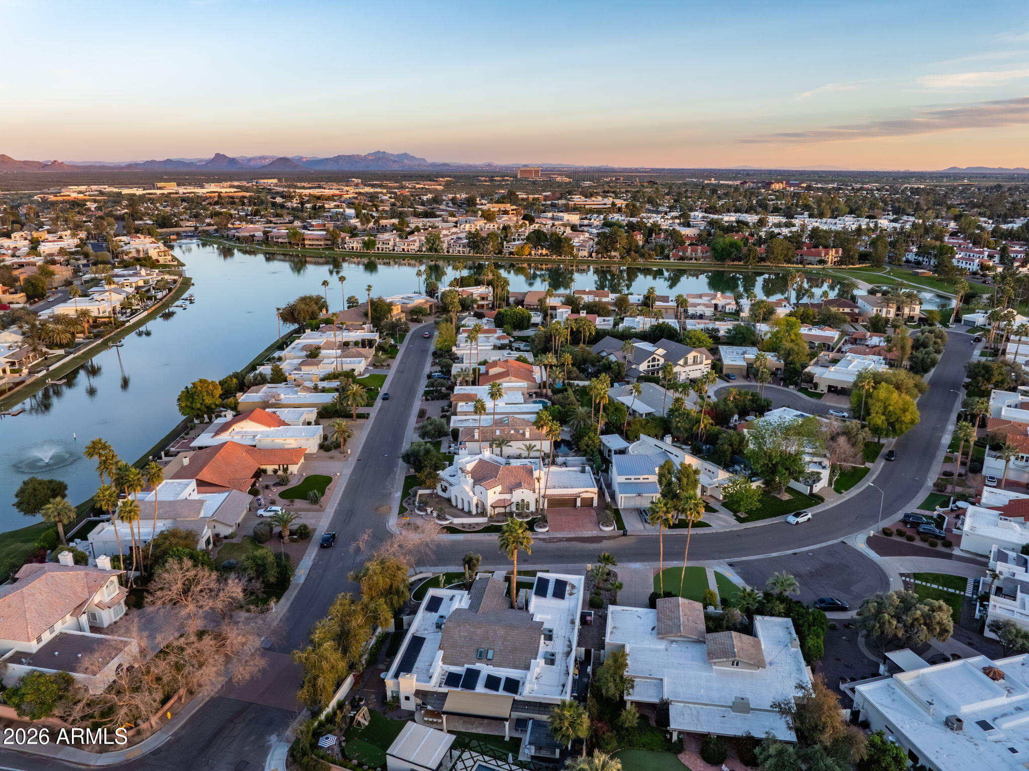 8127 E DEL CAPITAN Drive