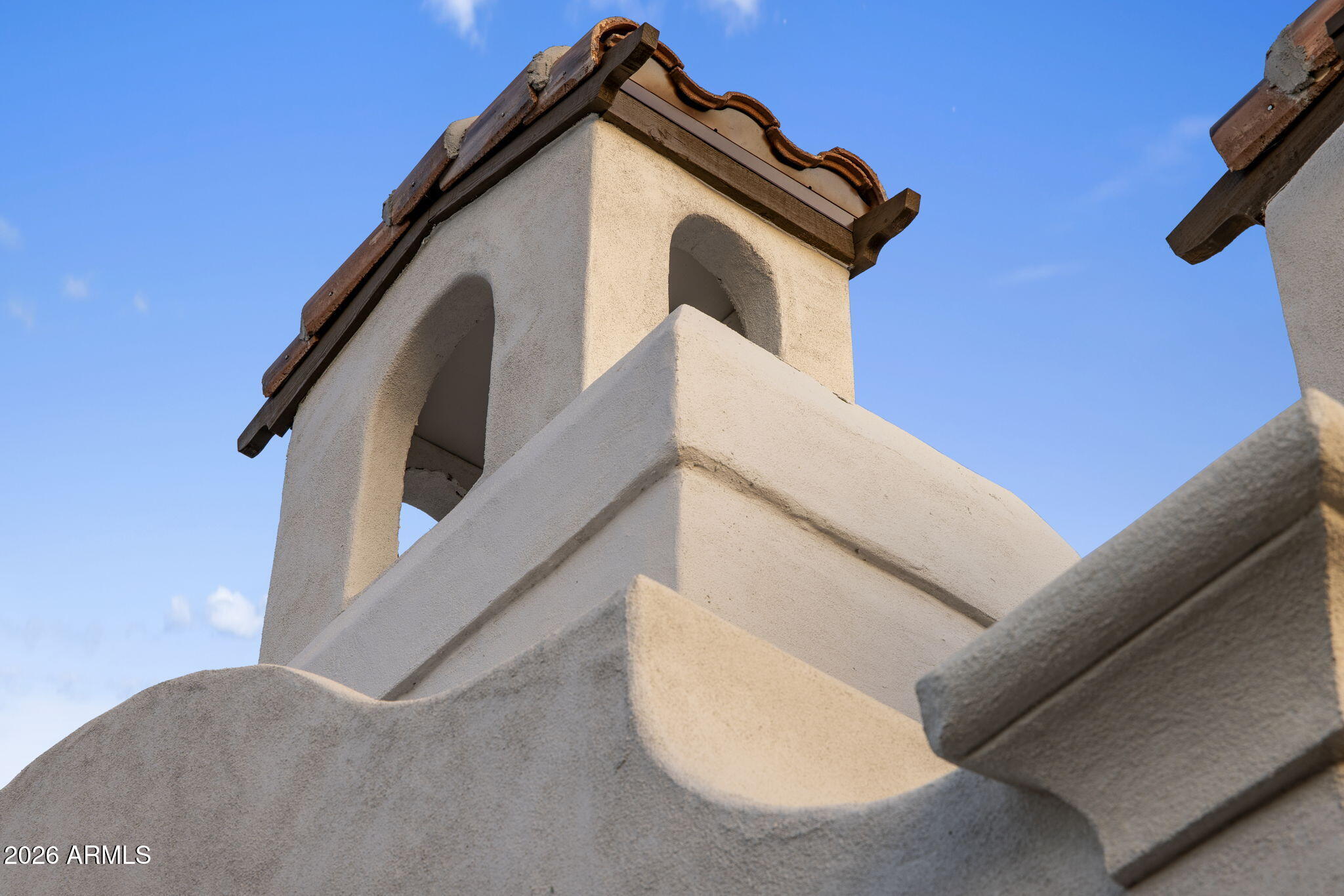 8127 E DEL CAPITAN Drive