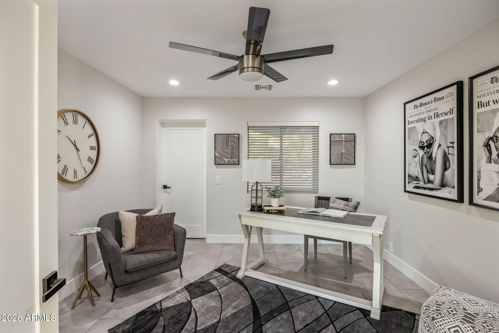 5518 E ROCKRIDGE Road