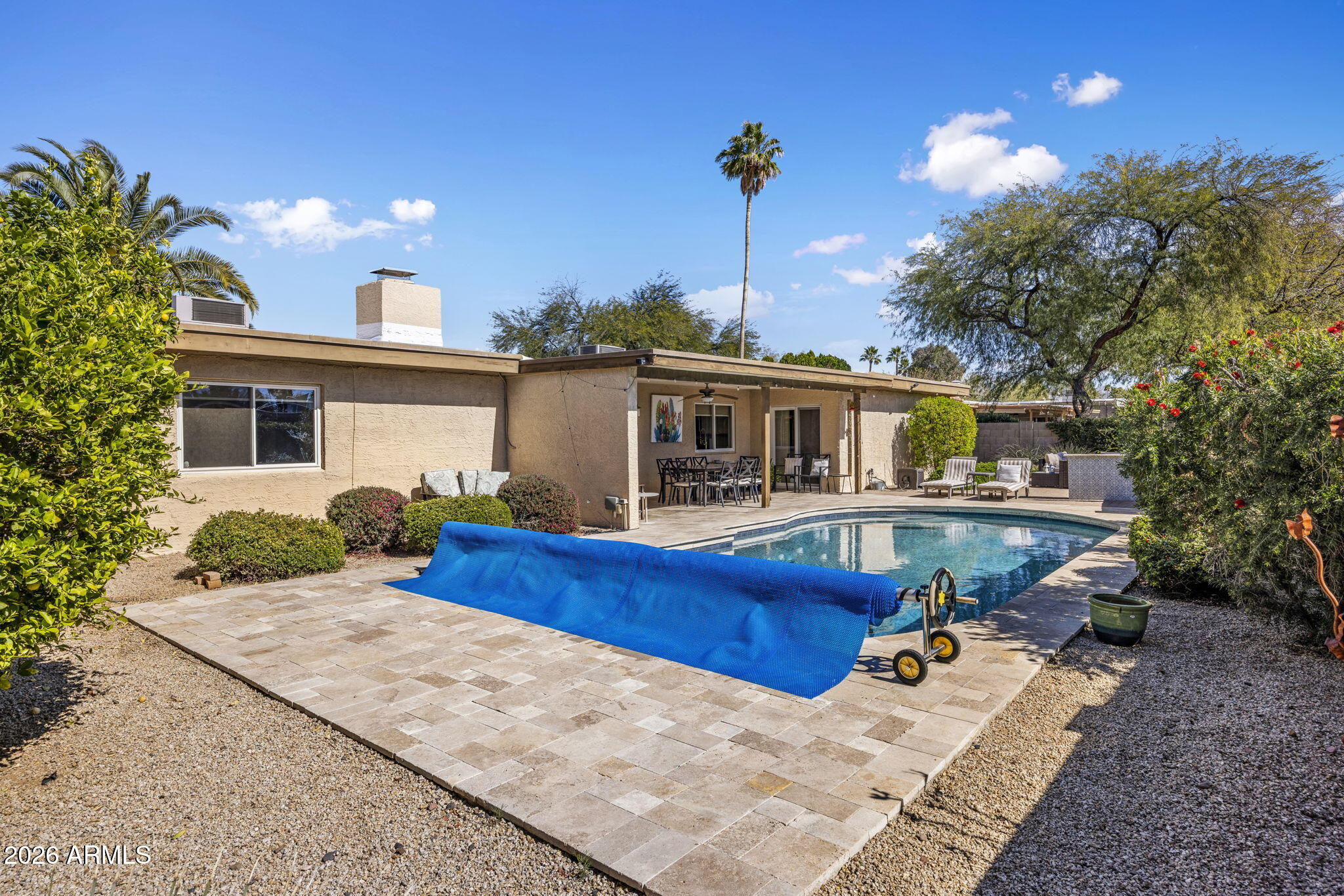 6511 E VOLTAIRE Avenue