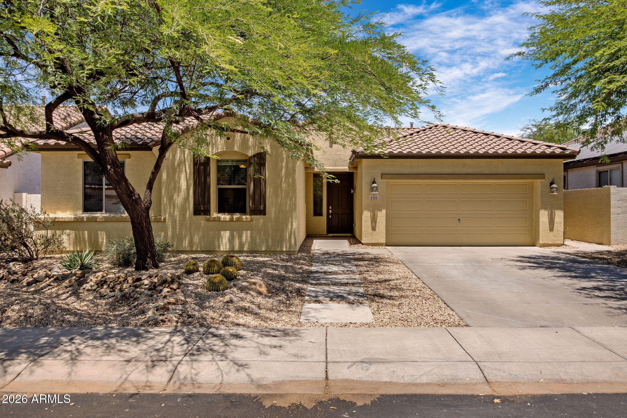 2122 W IAN Drive