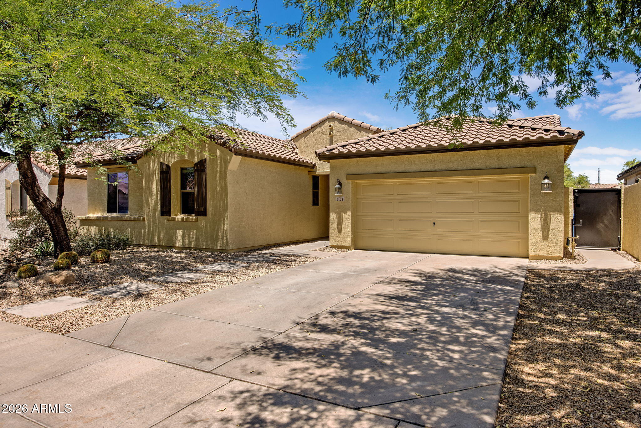 2122 W IAN Drive
