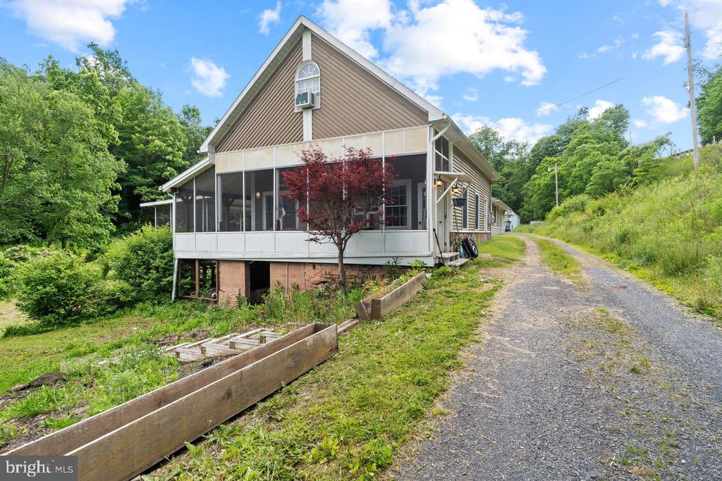 1030 BETHEL HOLLOW RD