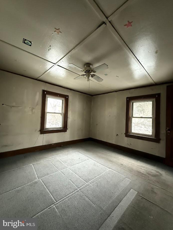 100 Meade St