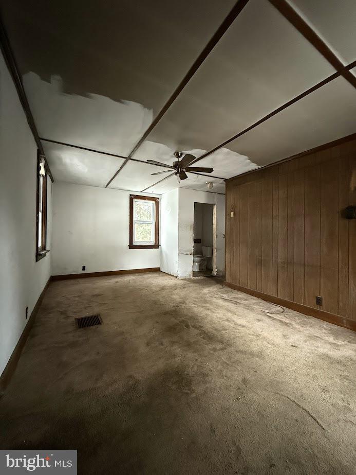 100 Meade St