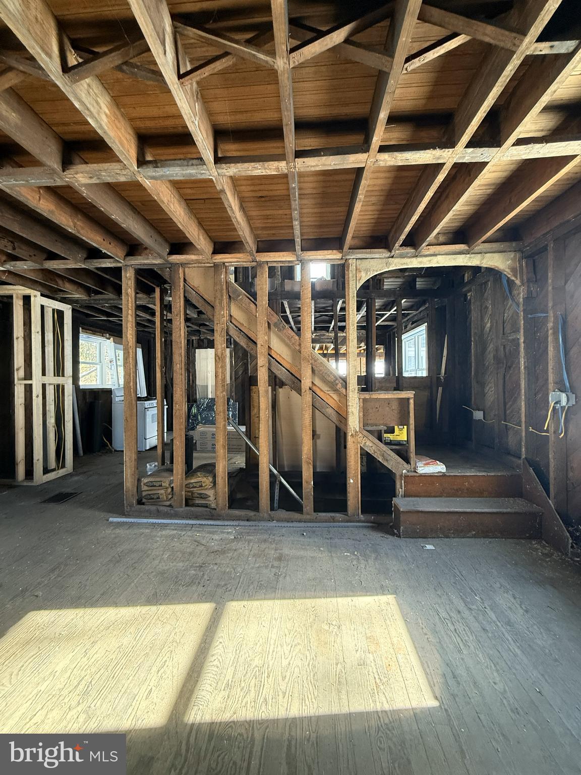 100 MEADE STREET