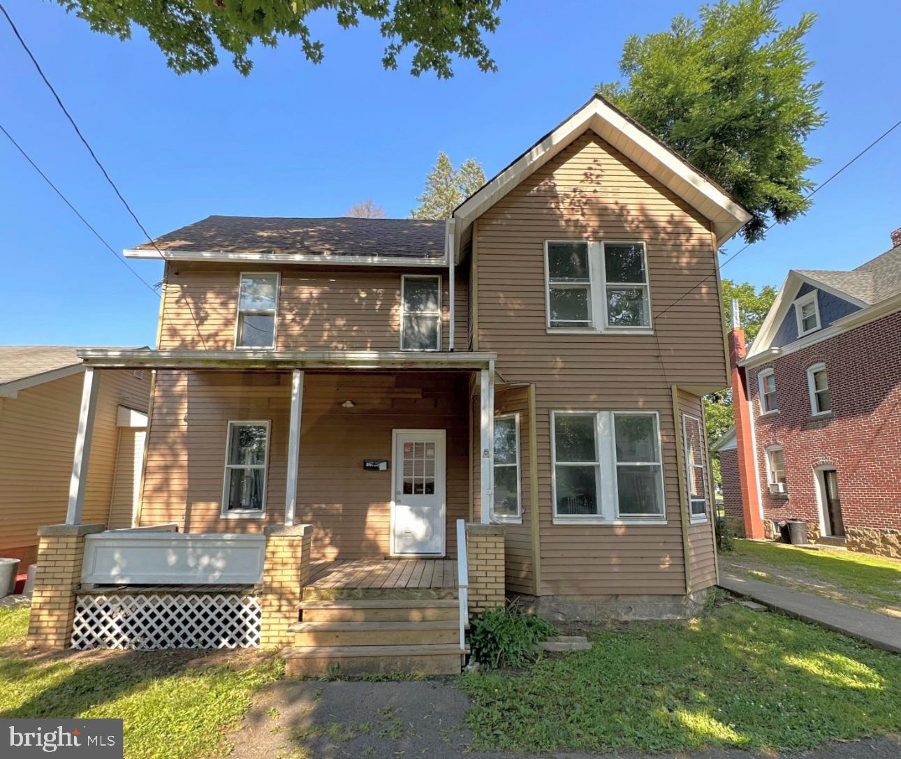 614 WILLIAMS STREET