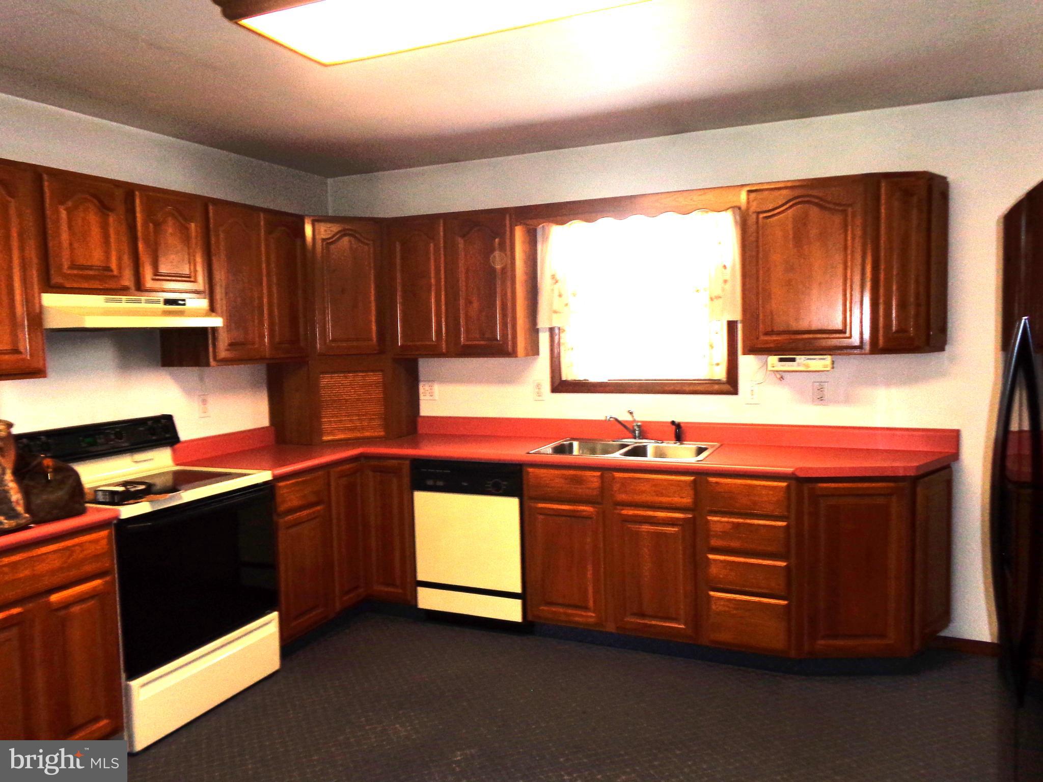 197 Pleasant Meadow DRIVE