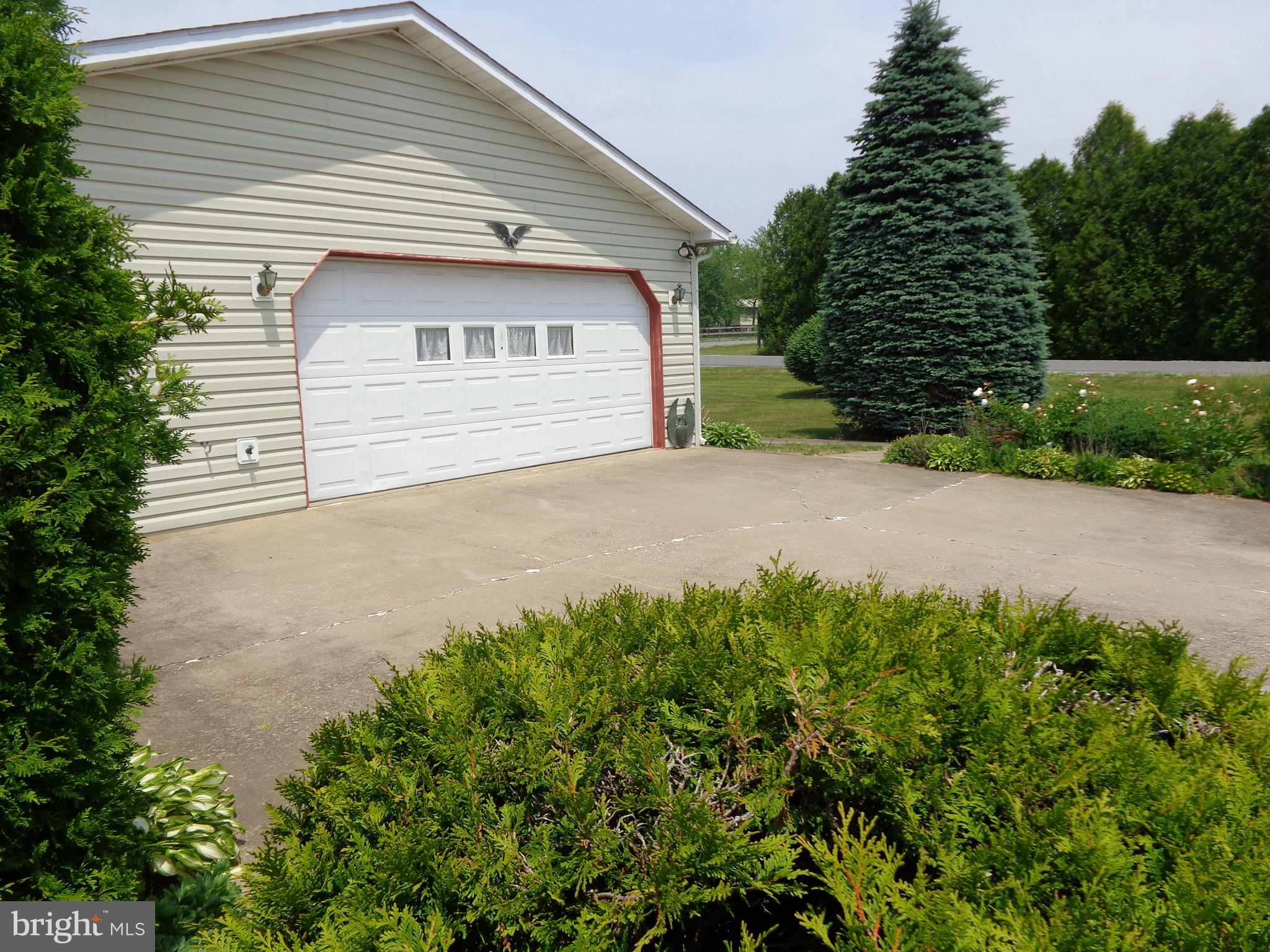197 Pleasant Meadow DRIVE