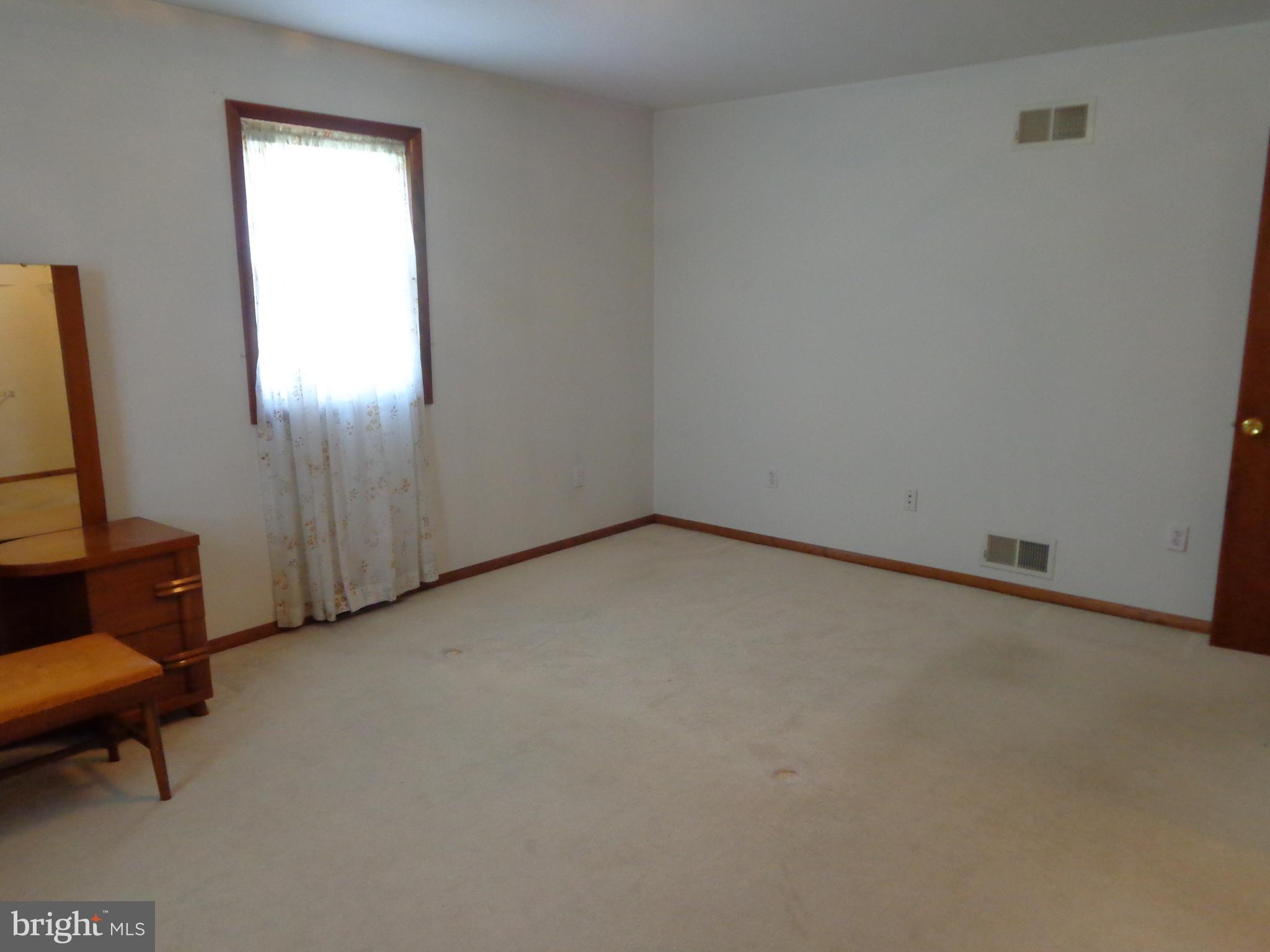 197 Pleasant Meadow DRIVE