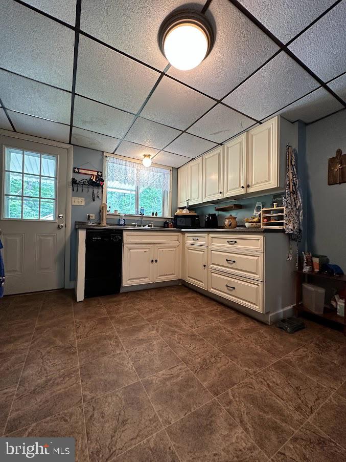 1769 SHADYBROOK DRIVE