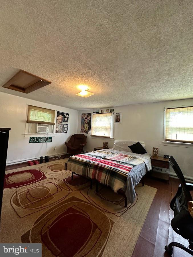 1769 SHADYBROOK DRIVE