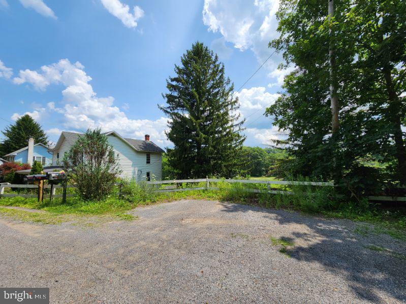 411 SPIKE ISLAND ROAD