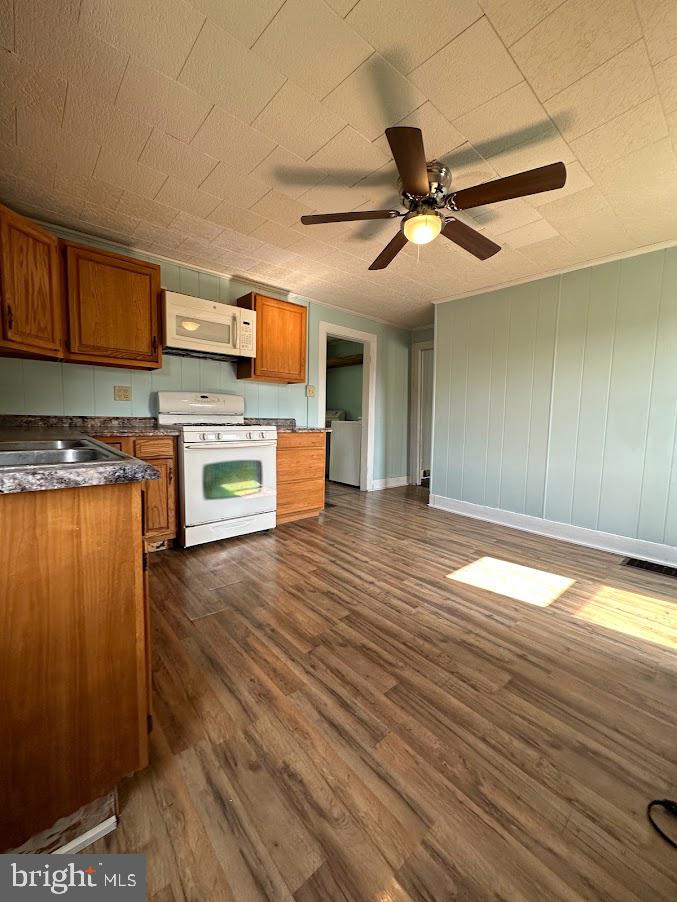 1542 NELSON ROAD