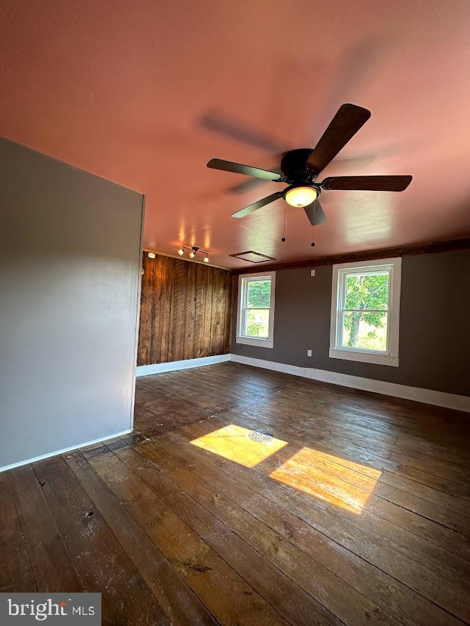 1542 NELSON ROAD