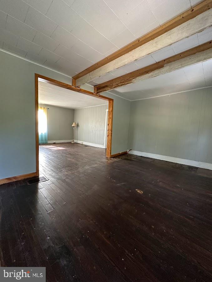 1542 NELSON ROAD