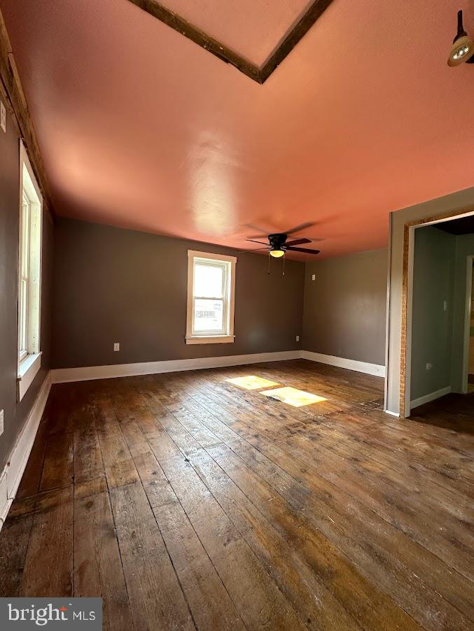 1542 NELSON ROAD