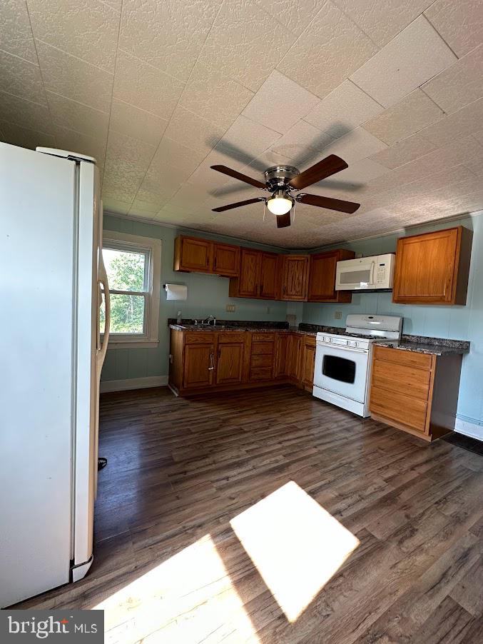 1542 NELSON ROAD